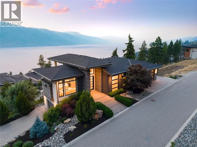 3320 ACACIA LANE, Kelowna 2