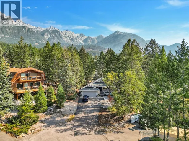 4962 MOUNTAIN SIDE PLACE, Fairmont Hot Springs 3