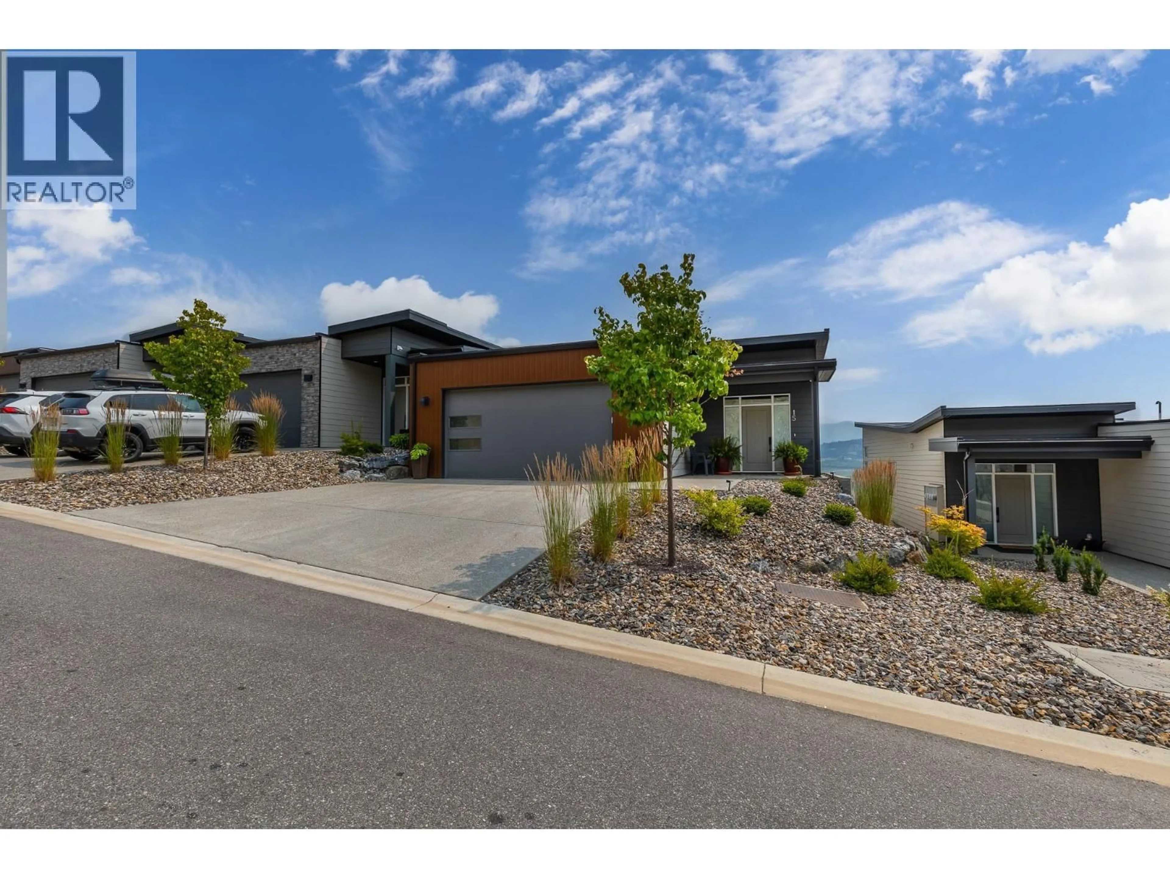 Home with brick exterior material, water/lake/river/ocean view for 15 - 7735 OKANAGAN HILLS BOULEVARD, Vernon British Columbia V1H0A7