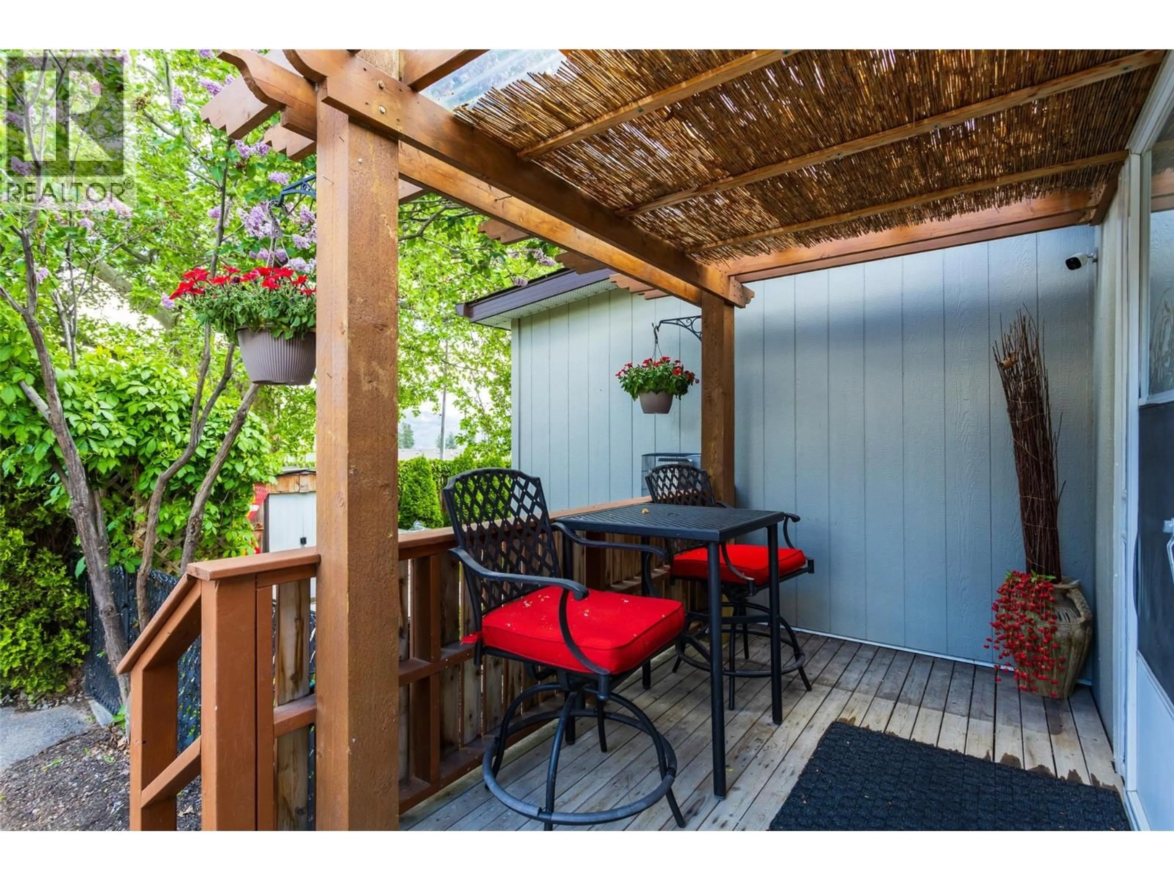 Patio, street for 46 - 2001 HIGHWAY 97 OTHER SOUTH, West Kelowna British Columbia V1Z3M8
