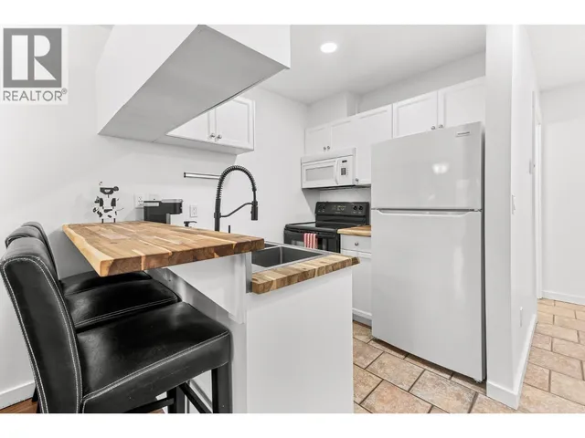 202A - 32 RIVERMOUNT PLACE, Fernie 5
