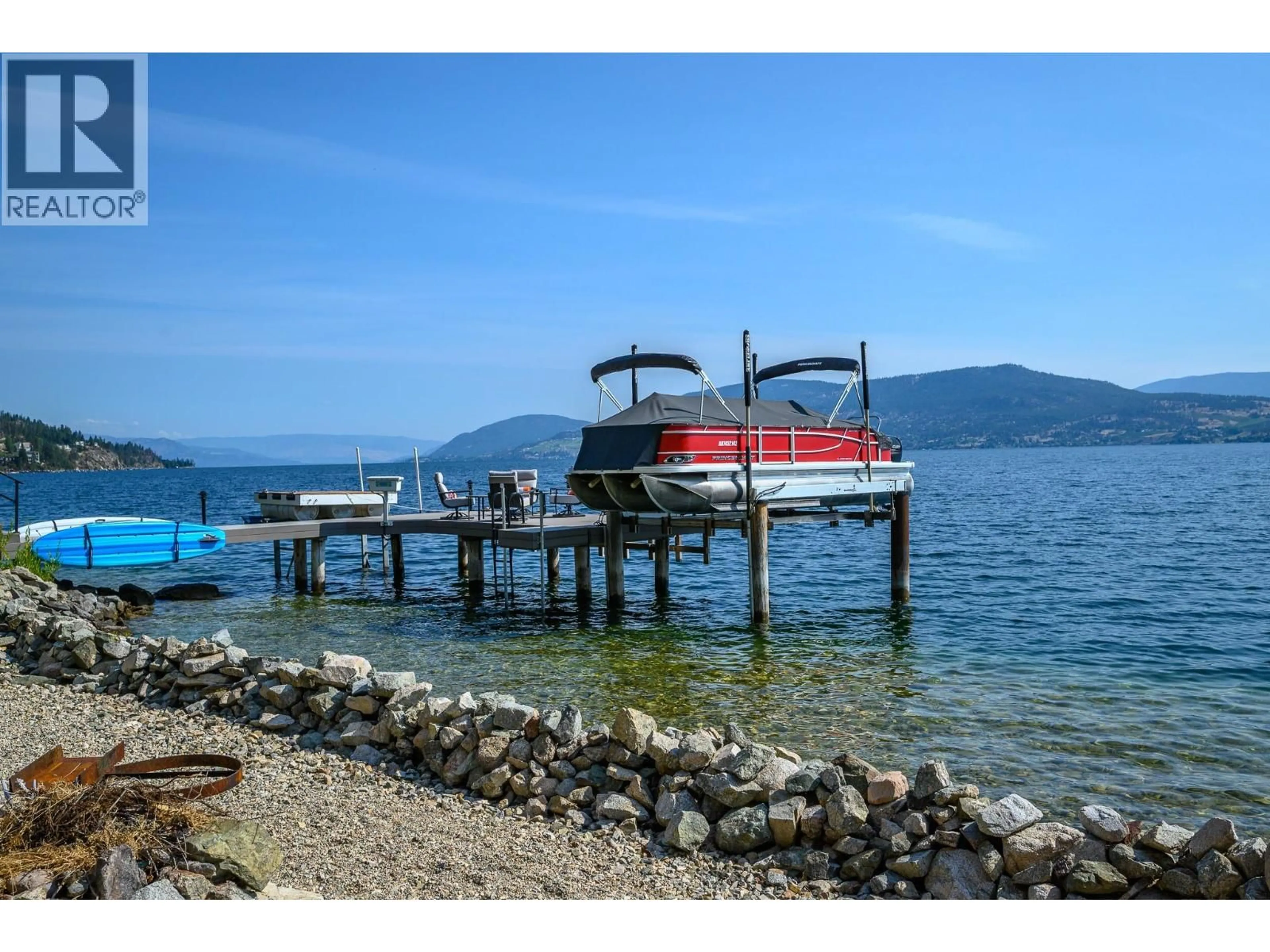 Blurry image for 3723 WESTSIDE ROAD NORTH, Kelowna British Columbia V1Z3W8