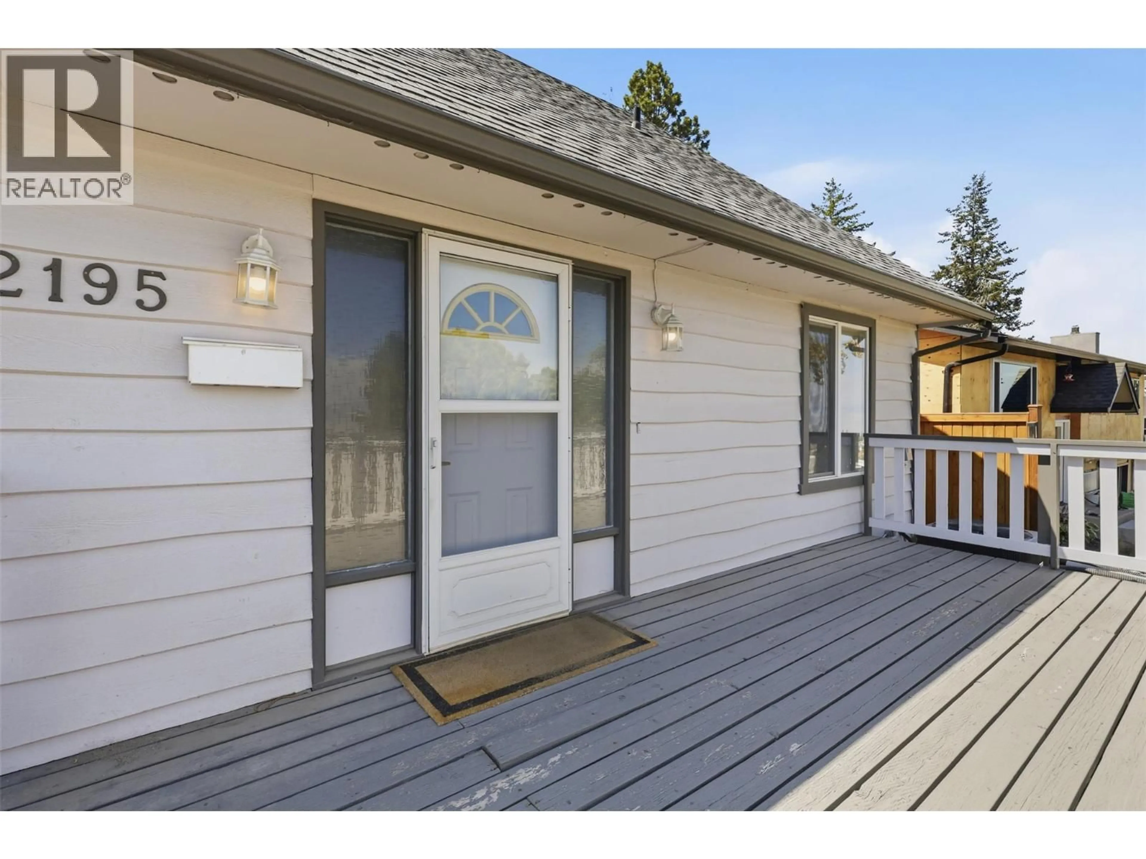 Unknown for 2195 SIFTON LANE, Kamloops British Columbia V1S1A4
