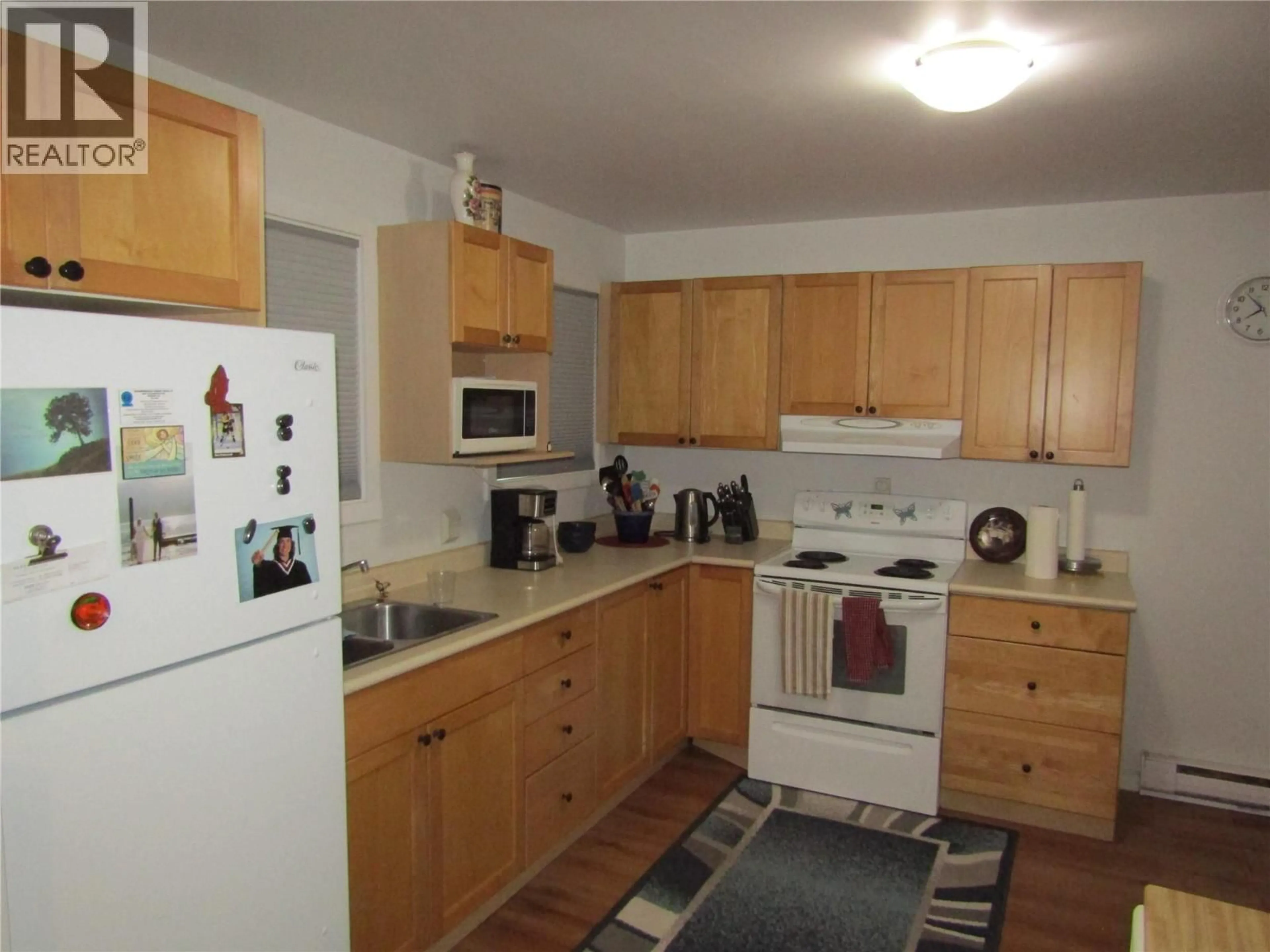 Standard kitchen, unknown for 4 - 6731 20TH STREET, Grand Forks British Columbia V0H1H0