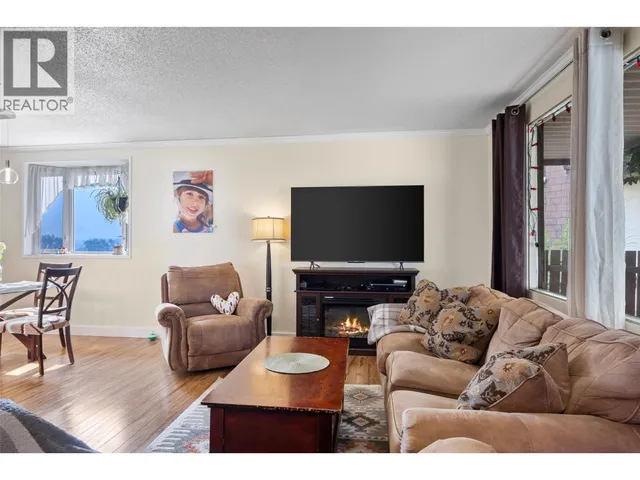 2199 PERRYVILLE PLACE, Kamloops 4