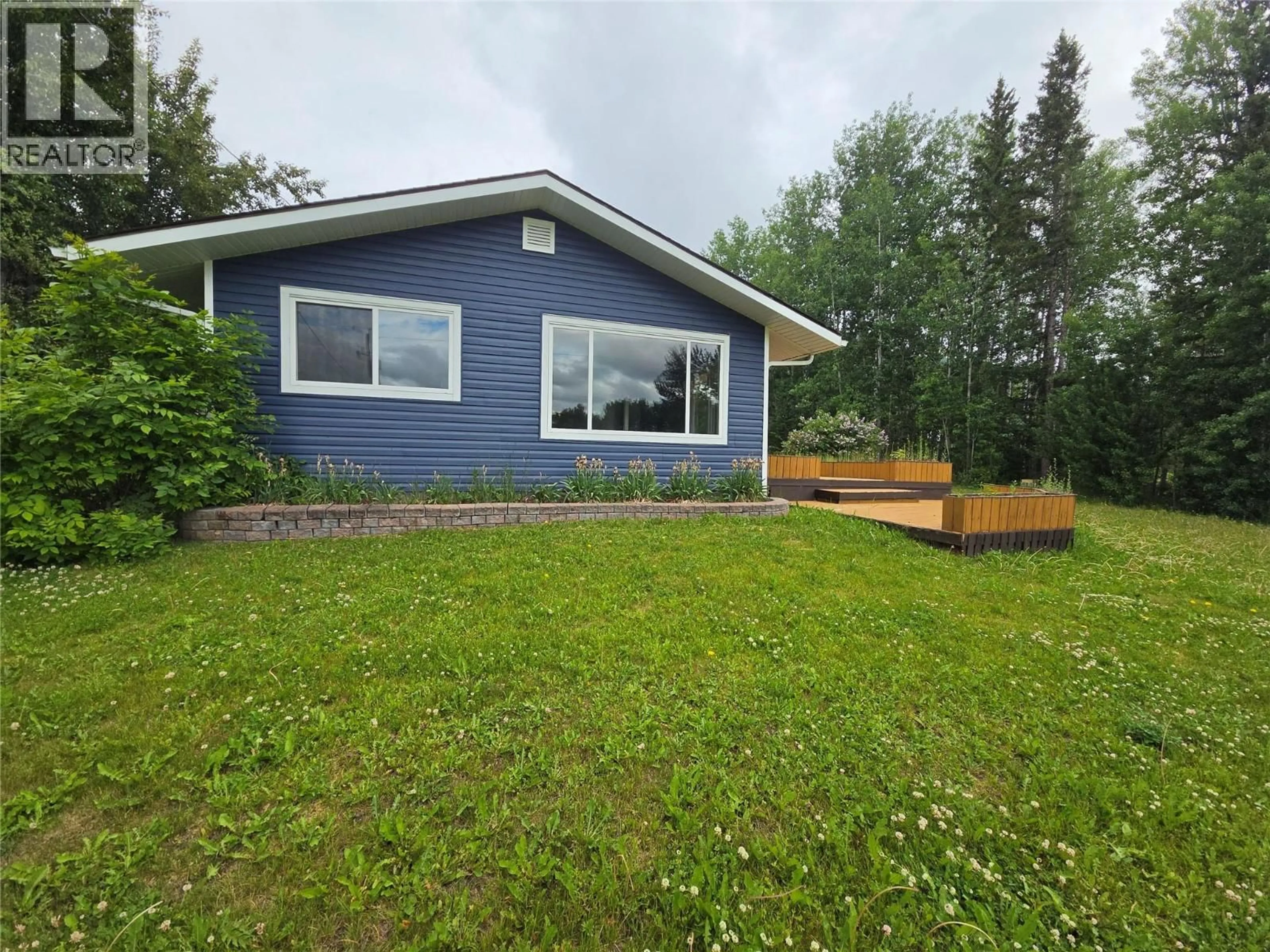 Home with vinyl exterior material, unknown for 6640 LAKESHORE DRIVE, Moberly Lake British Columbia V0C1X0
