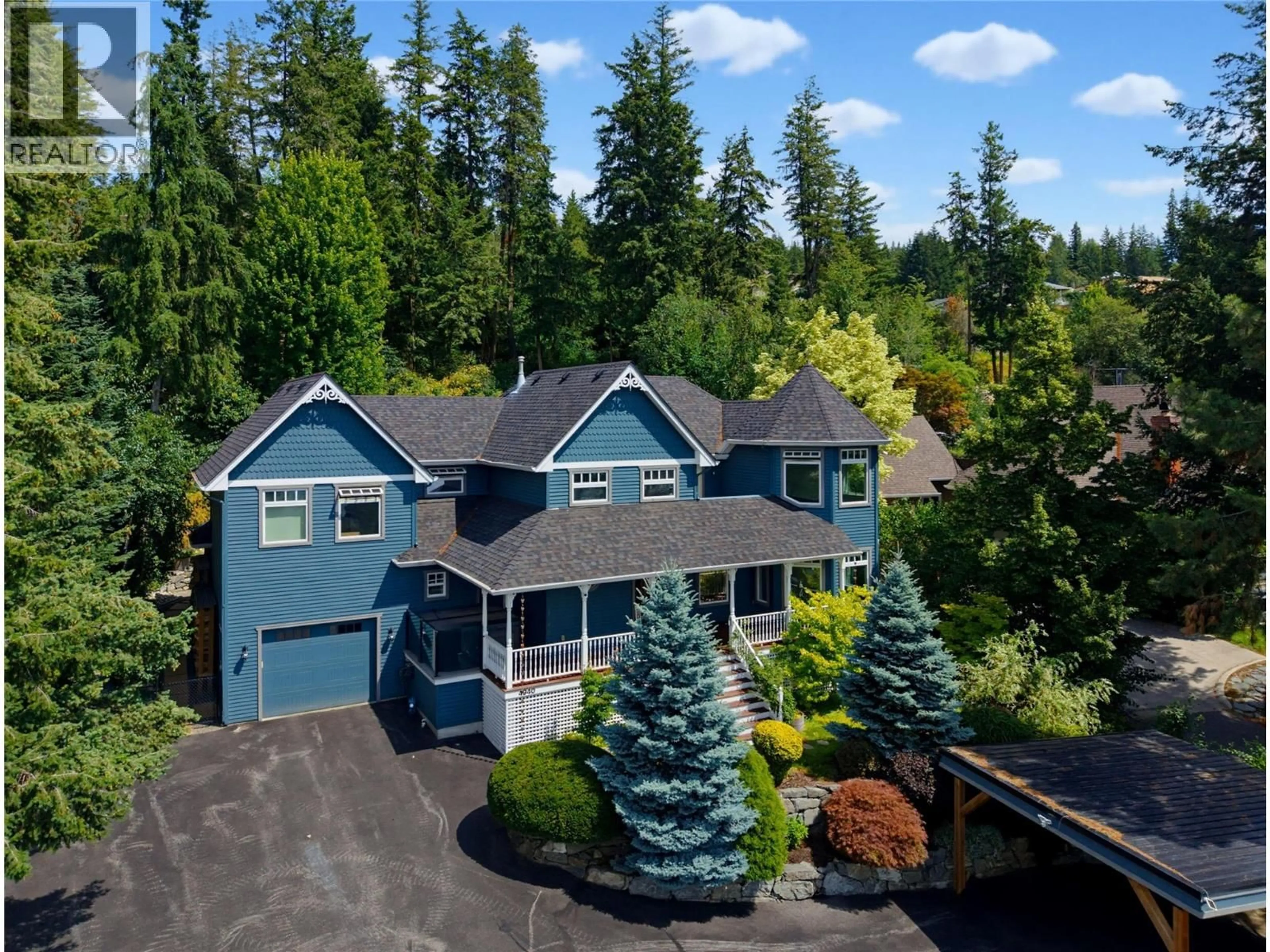 A pic from outside/outdoor area/front of a property/back of a property/a pic from drone, unknown for 4940 16 STREET NORTHEAST, Salmon Arm British Columbia V1E1E1
