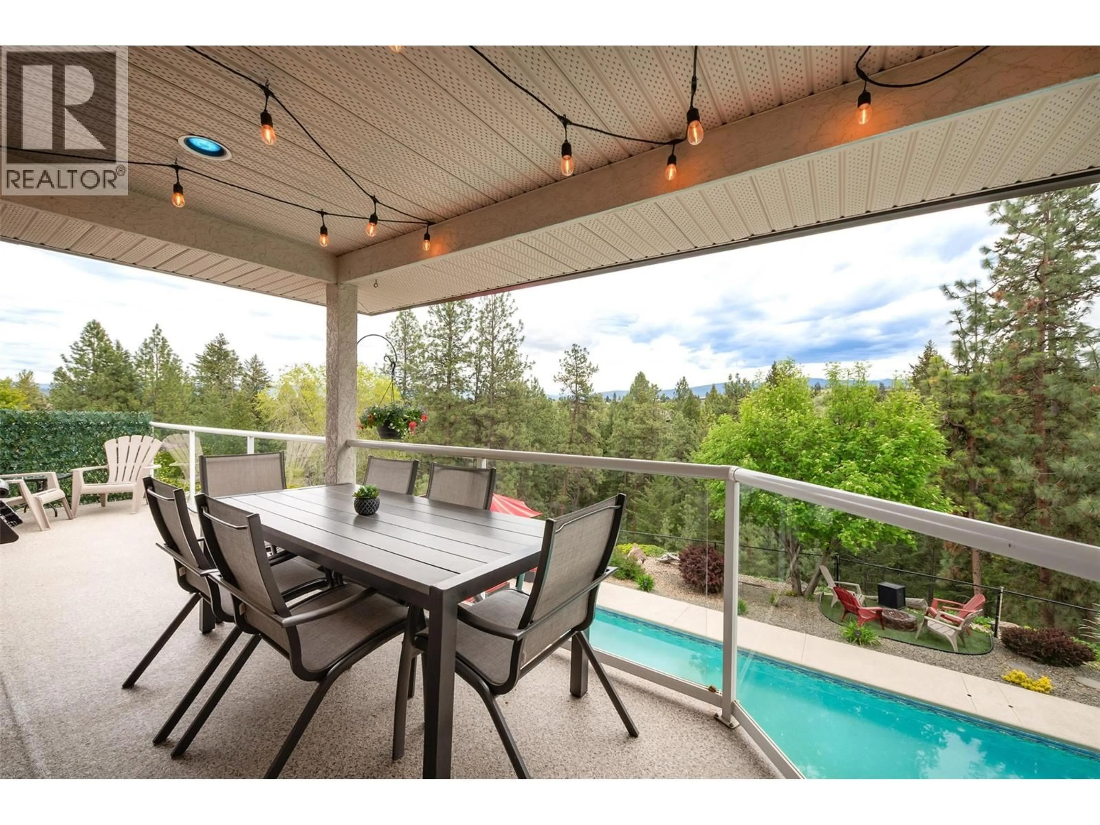 Patio, water/lake/river/ocean view for 971 WESTVIEW WAY, West Kelowna British Columbia V1Z3Y9