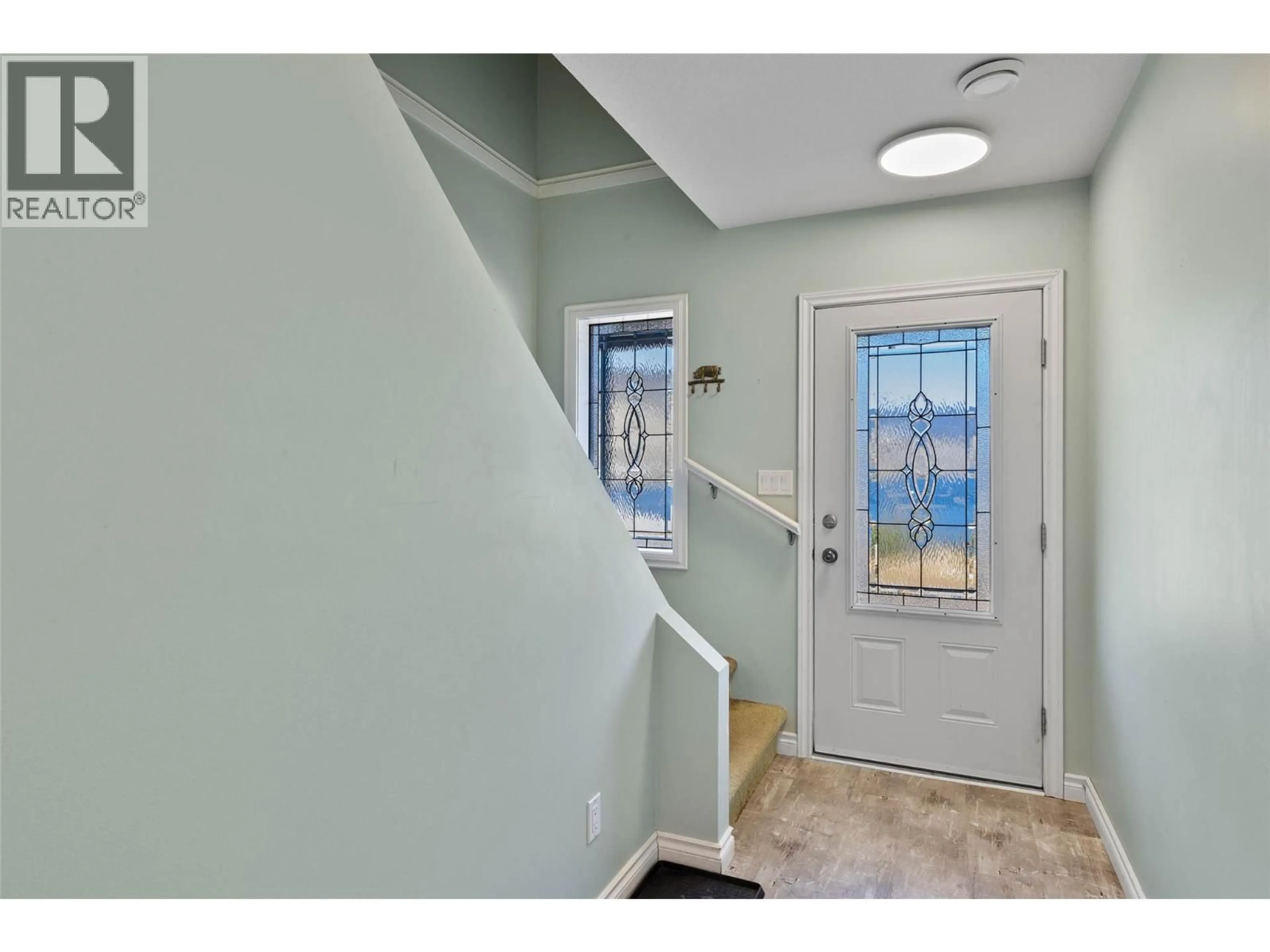 Indoor entryway for 6216 SAVONA ACCESS ROAD, Kamloops British Columbia V0K2J0