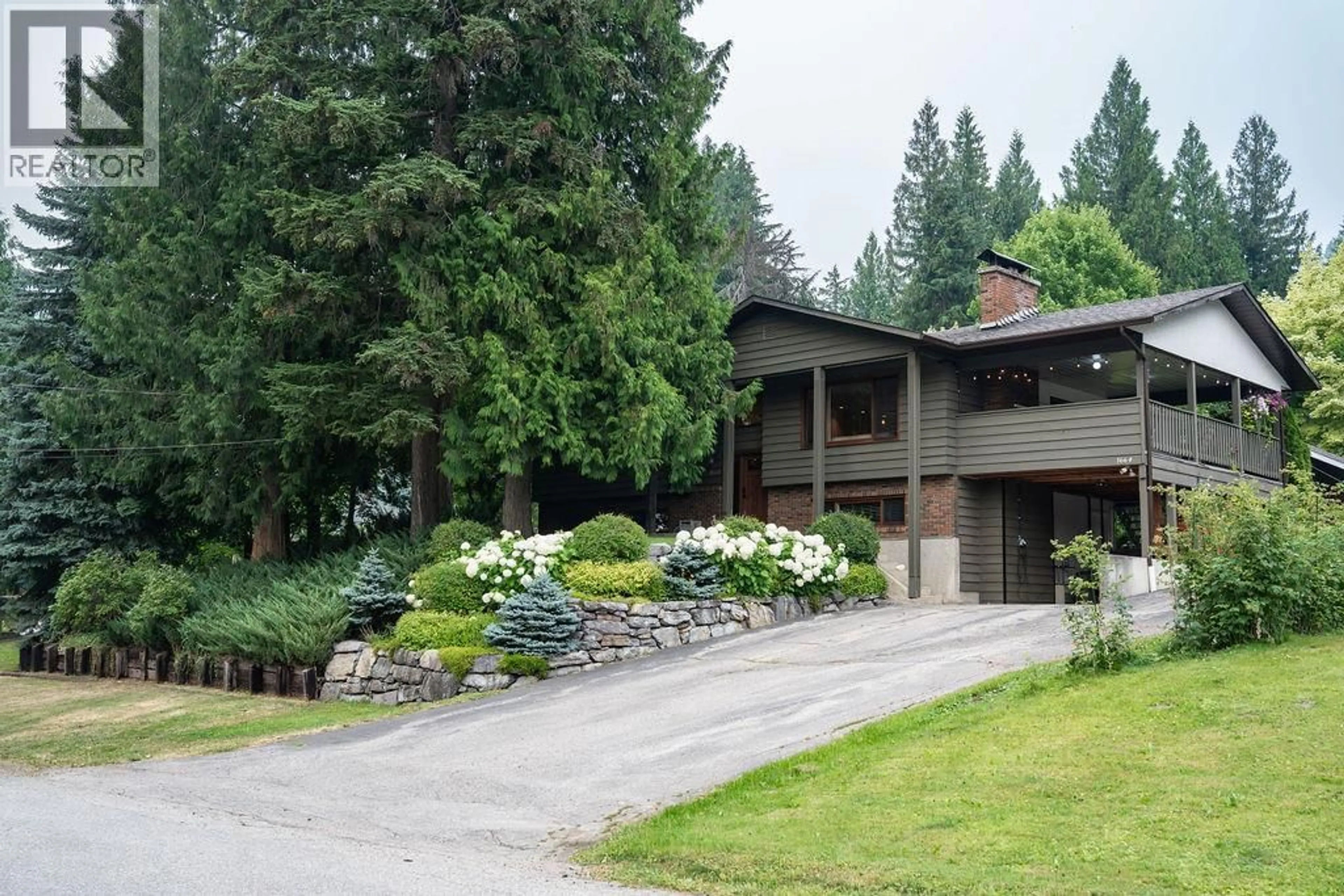 Unknown for 1664 BIRCH DRIVE, Revelstoke British Columbia V0E2S1
