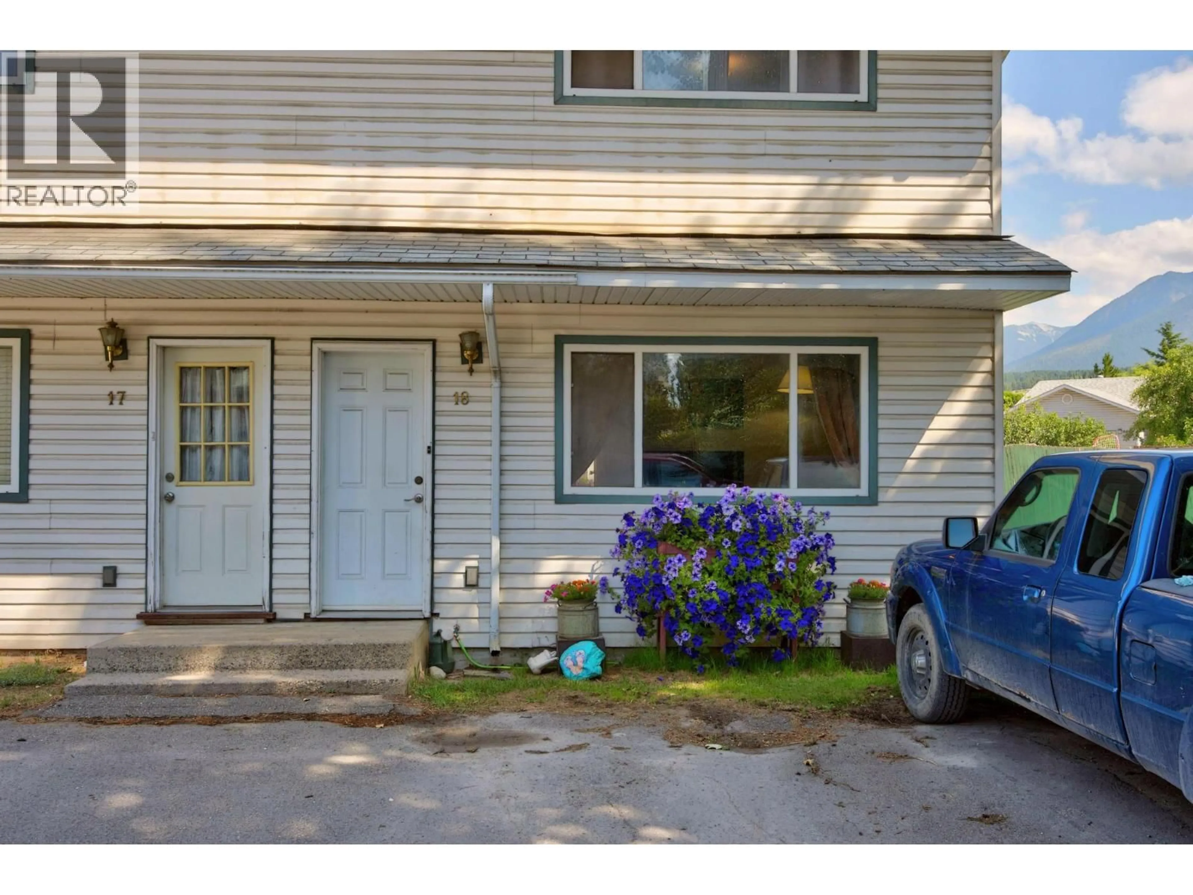 Unknown for 18 - 400 5TH AVENUE, Golden British Columbia V0A1H0