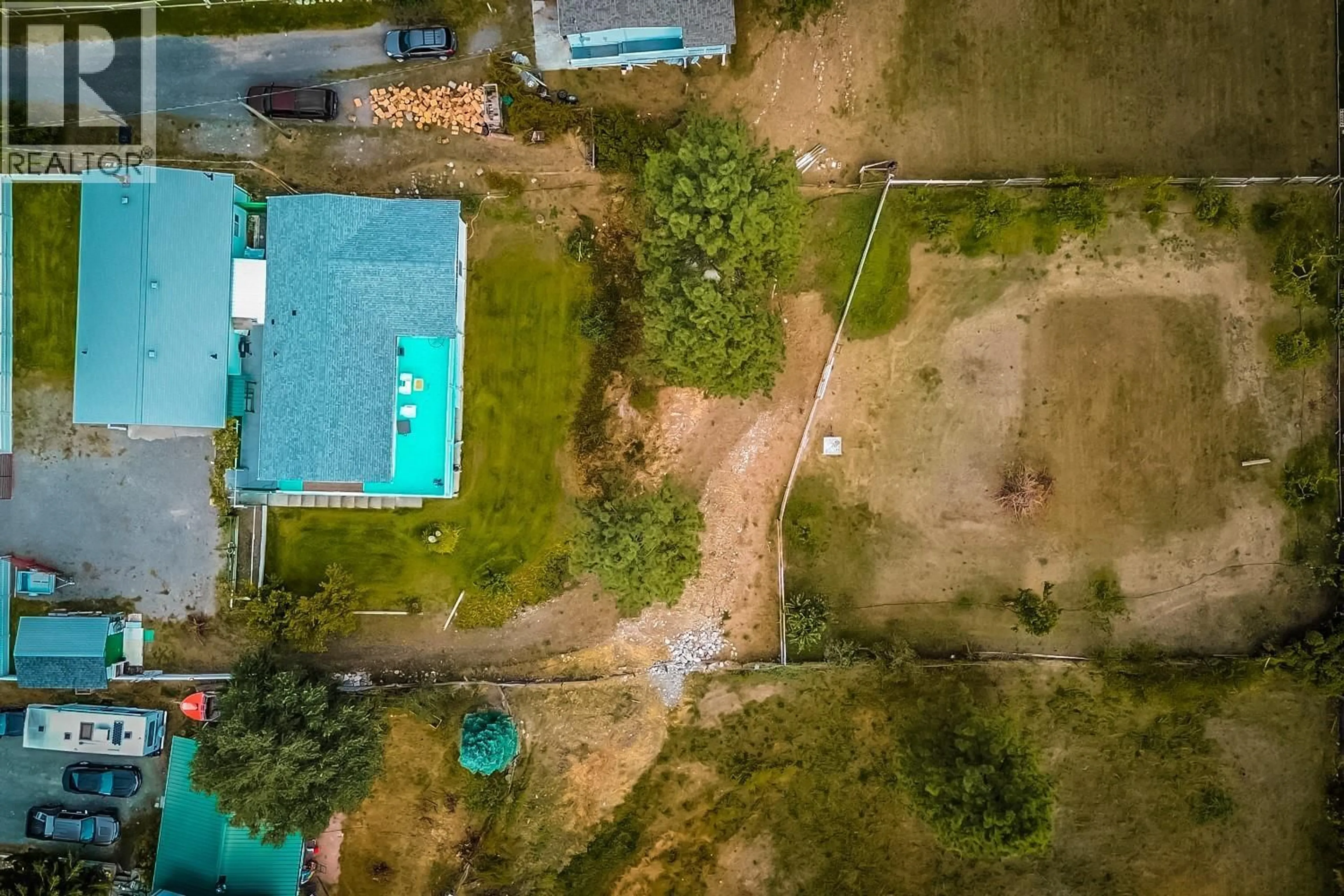 A pic from outside/outdoor area/front of a property/back of a property/a pic from drone, street for 475 DAVIDSON CRESCENT, Lillooet British Columbia V0K1V0