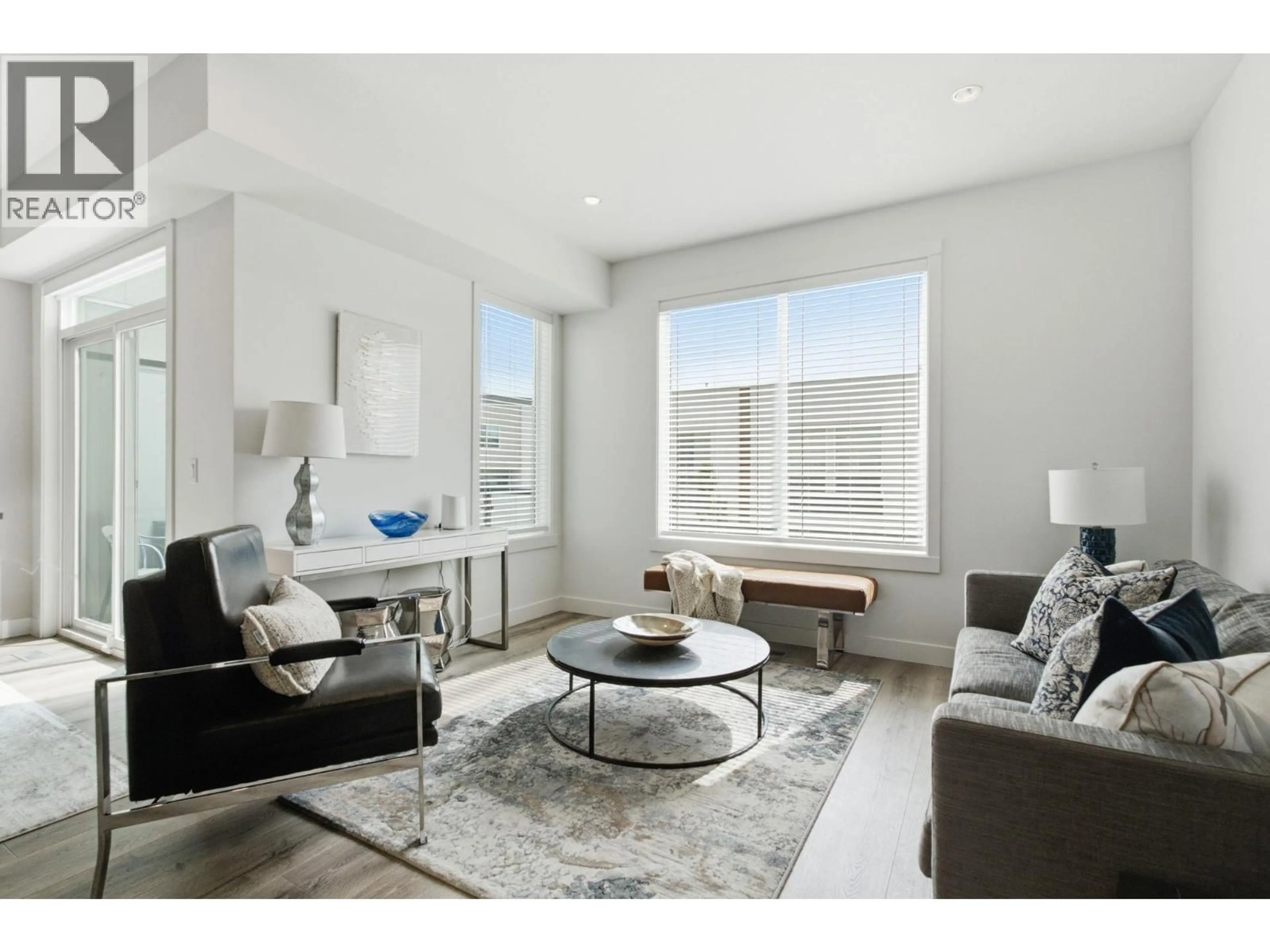 Living room with furniture, unknown for 125 - 610 ACADEMY WAY, Kelowna British Columbia V1V0H2
