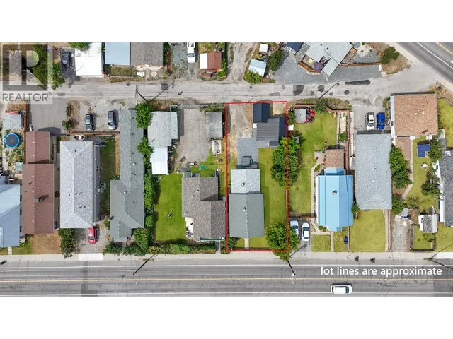 225 14 AVENUE NORTH, Cranbrook 4