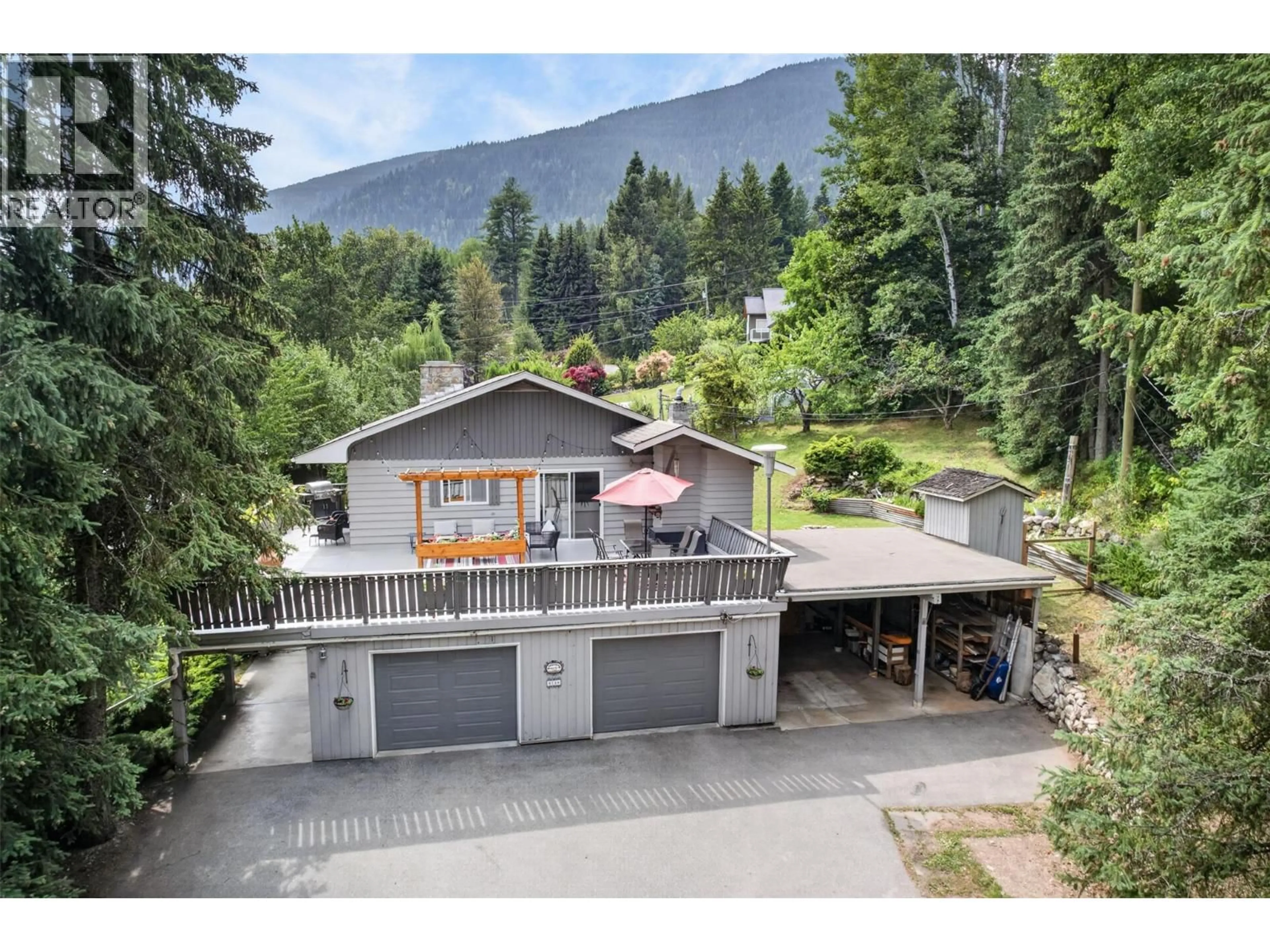 A pic from outside/outdoor area/front of a property/back of a property/a pic from drone, mountain view for 2149 ANNABLE ROAD, Nelson British Columbia V1L6K5