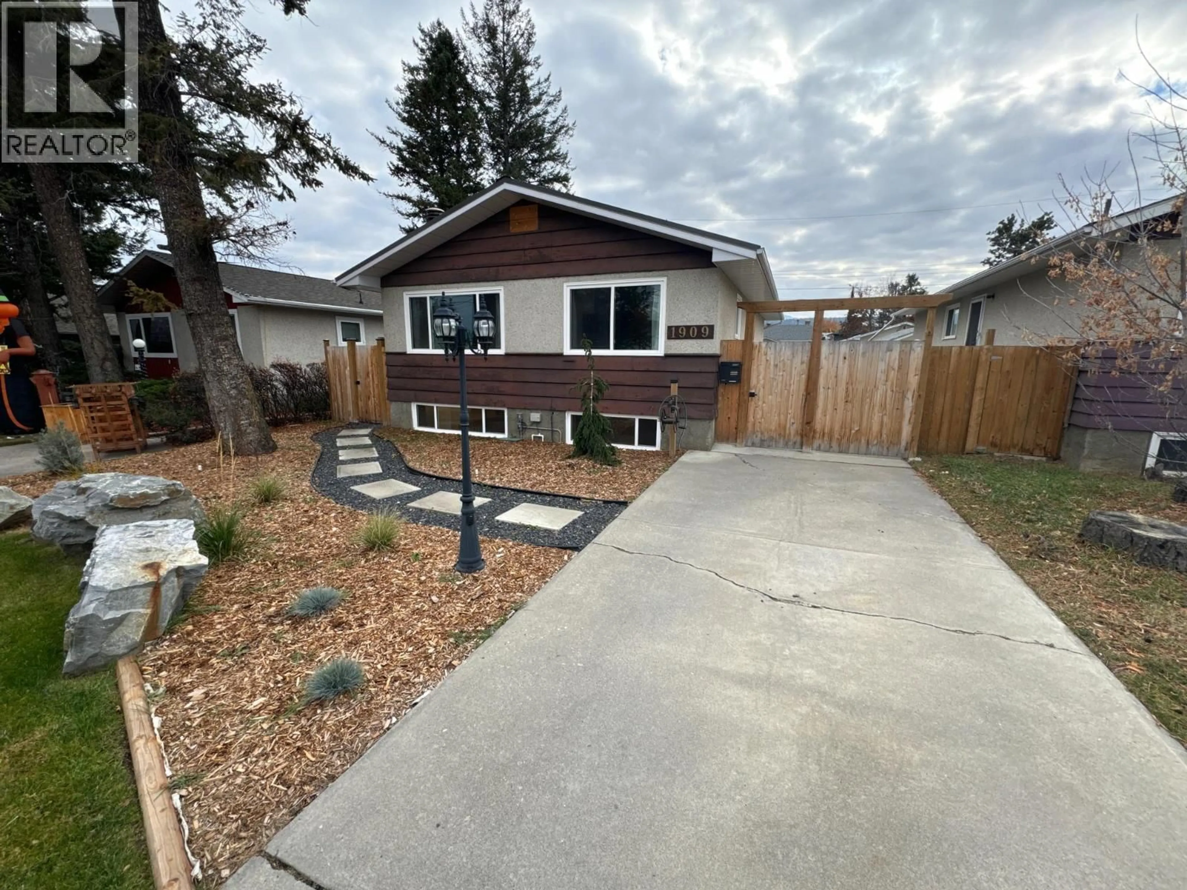 Unknown for 1909 2ND STREET SOUTH, Cranbrook British Columbia V1C1C6