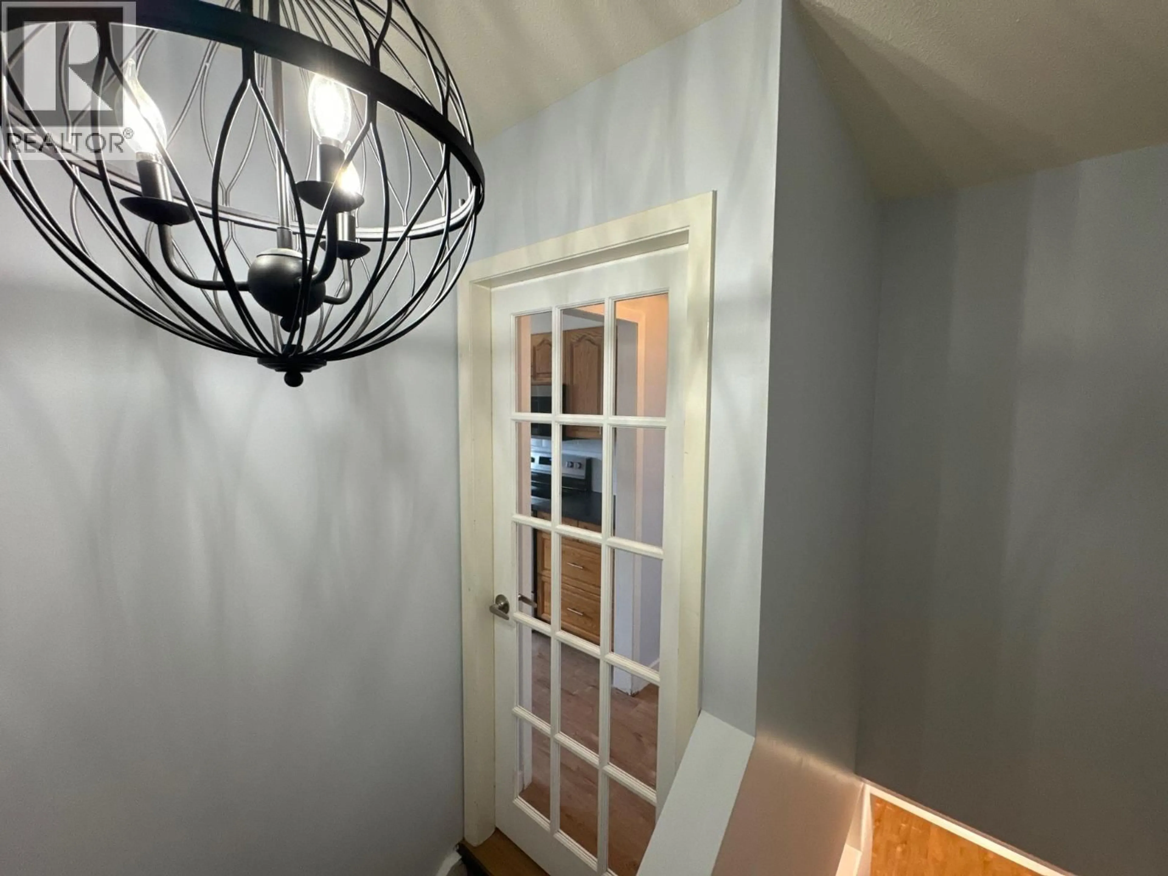 Indoor entryway for 1909 2ND STREET SOUTH, Cranbrook British Columbia V1C1C6