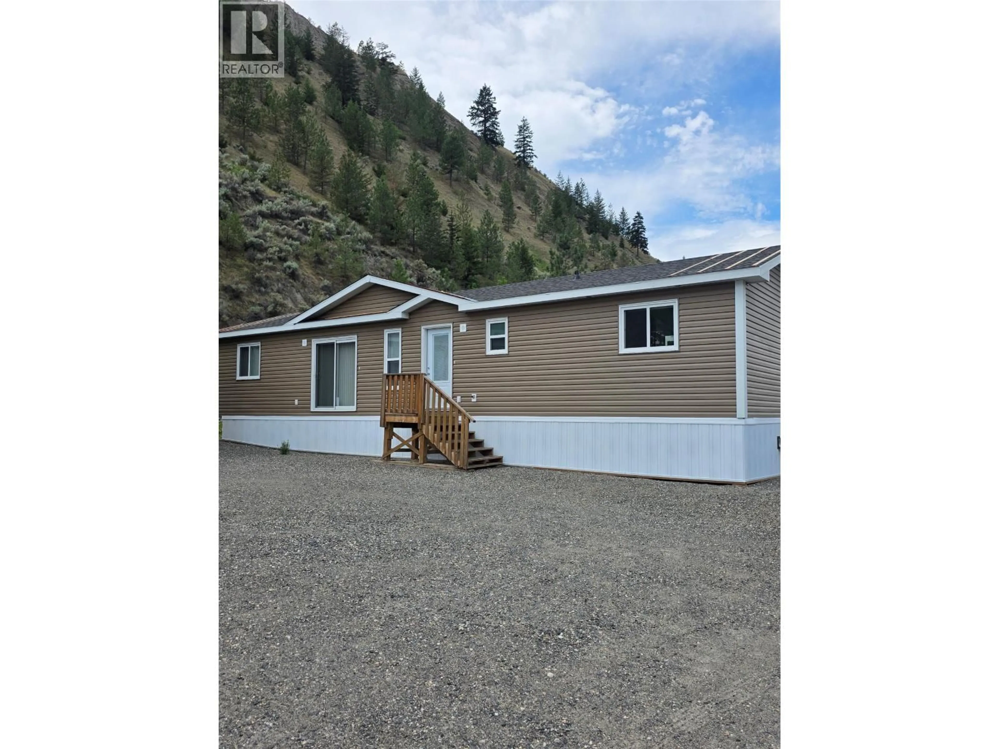 Home with vinyl exterior material, unknown for 30 - 235 AYLMER ROAD, Chase British Columbia V0E1M1