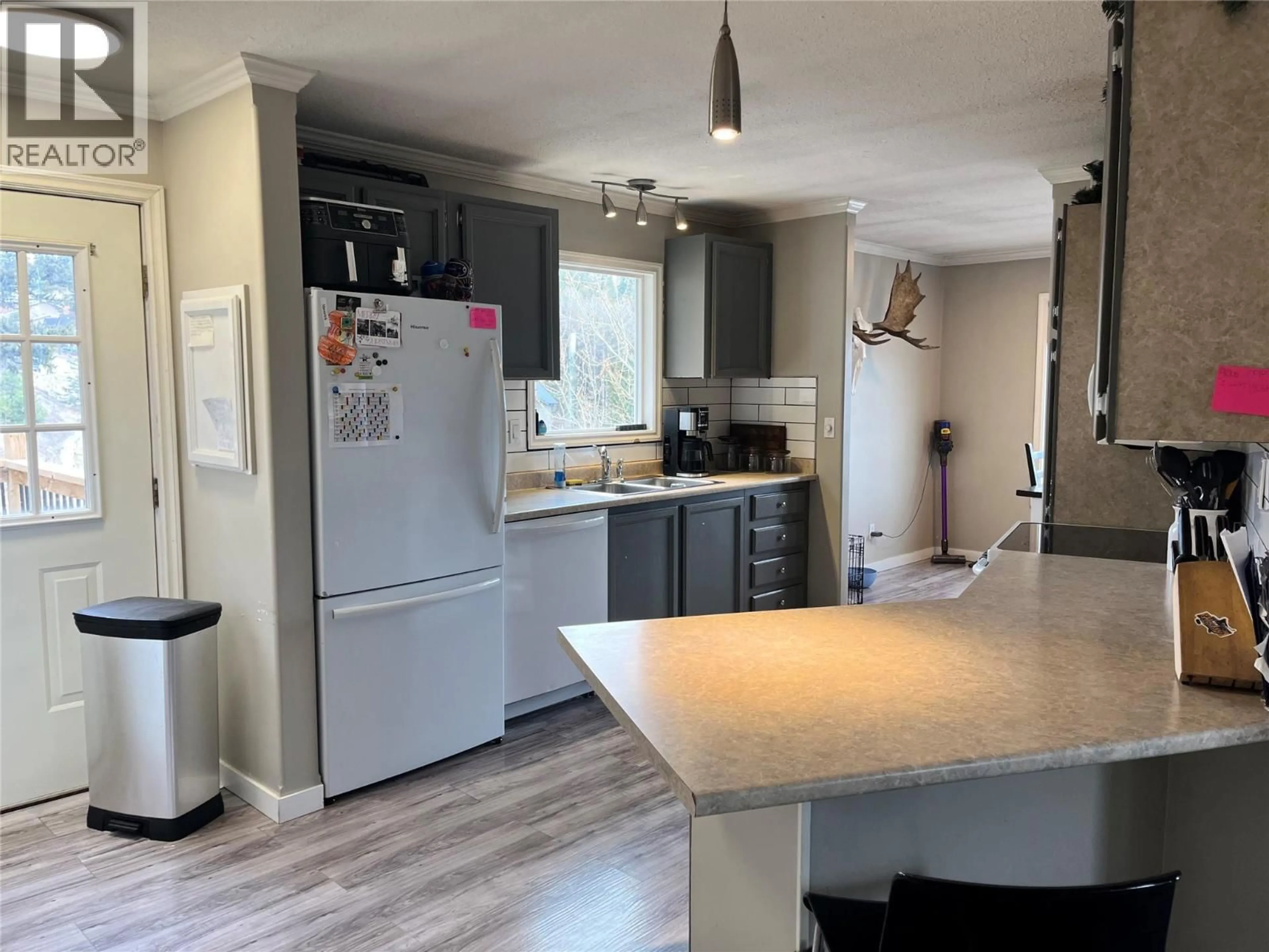 Open concept kitchen, unknown for 105 JASPER DRIVE, Logan Lake British Columbia V0K1W0
