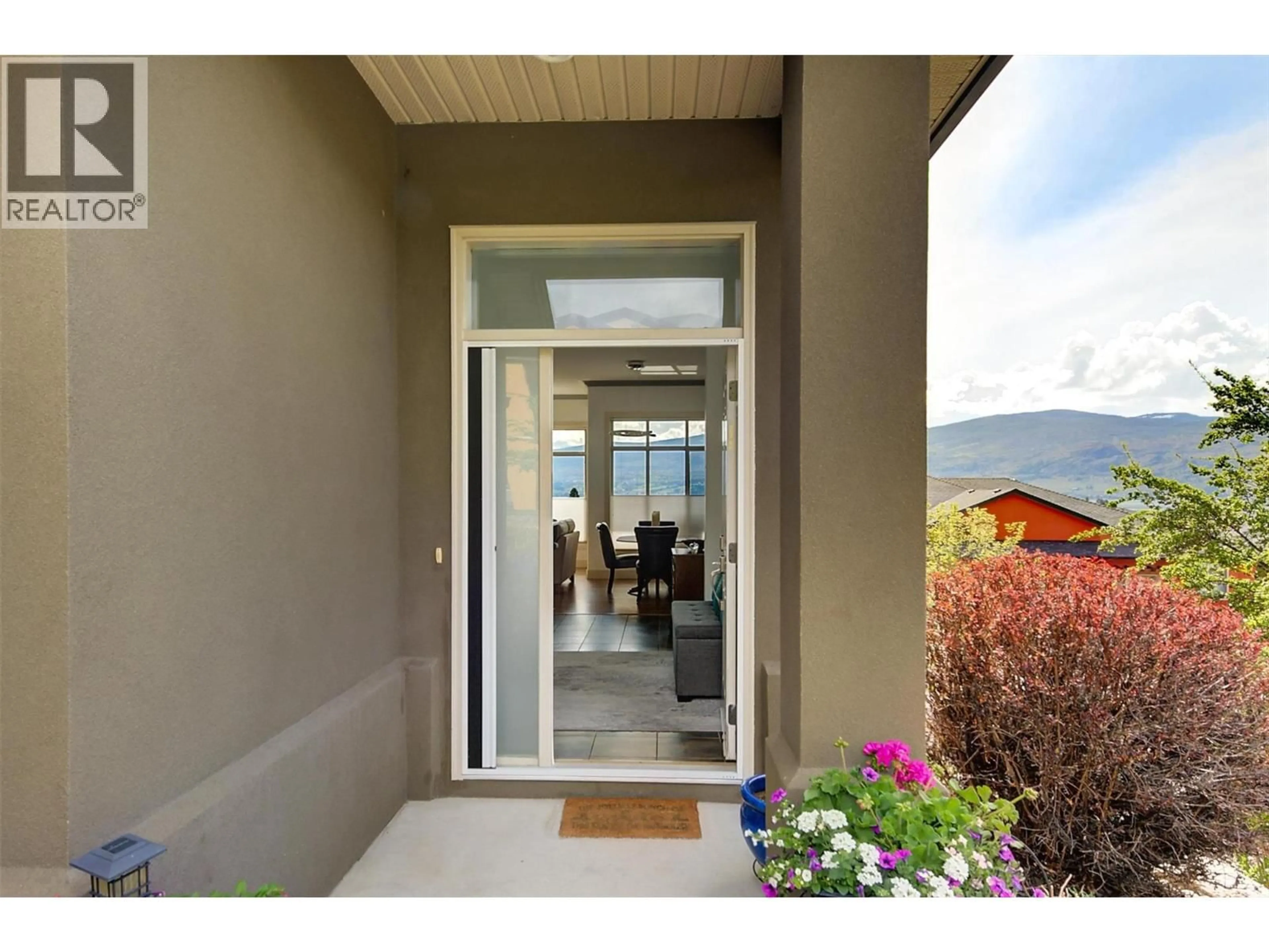 Indoor entryway for 2135 MADERA COURT, Westbank British Columbia V4T3H7