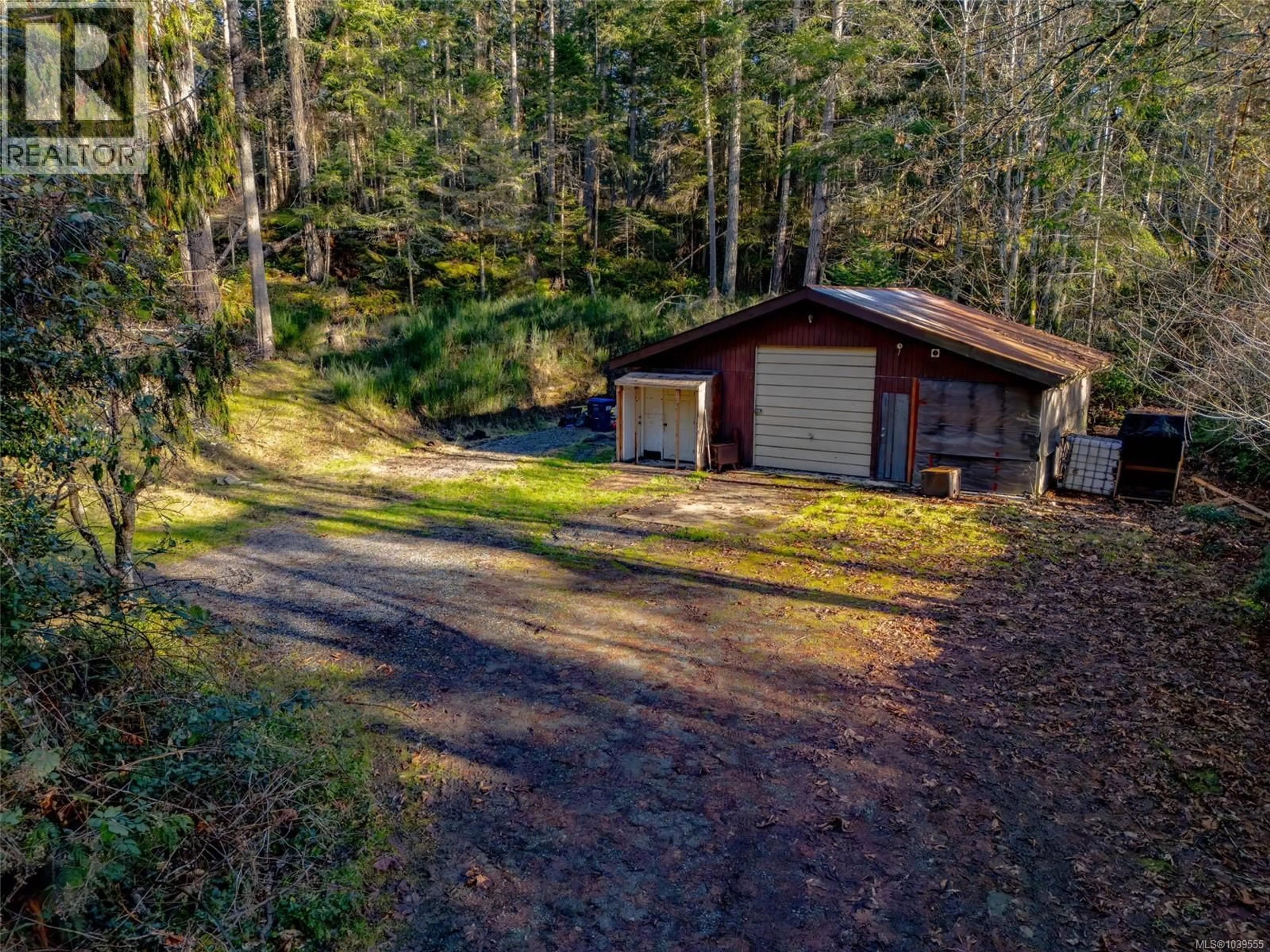 Shed for 1900 MARTIN ROAD, Gabriola Island British Columbia V0R1X7