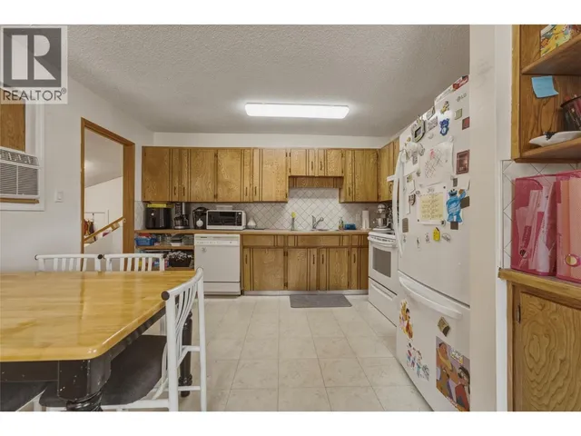 3343 BELAIRE DRIVE, Armstrong 5