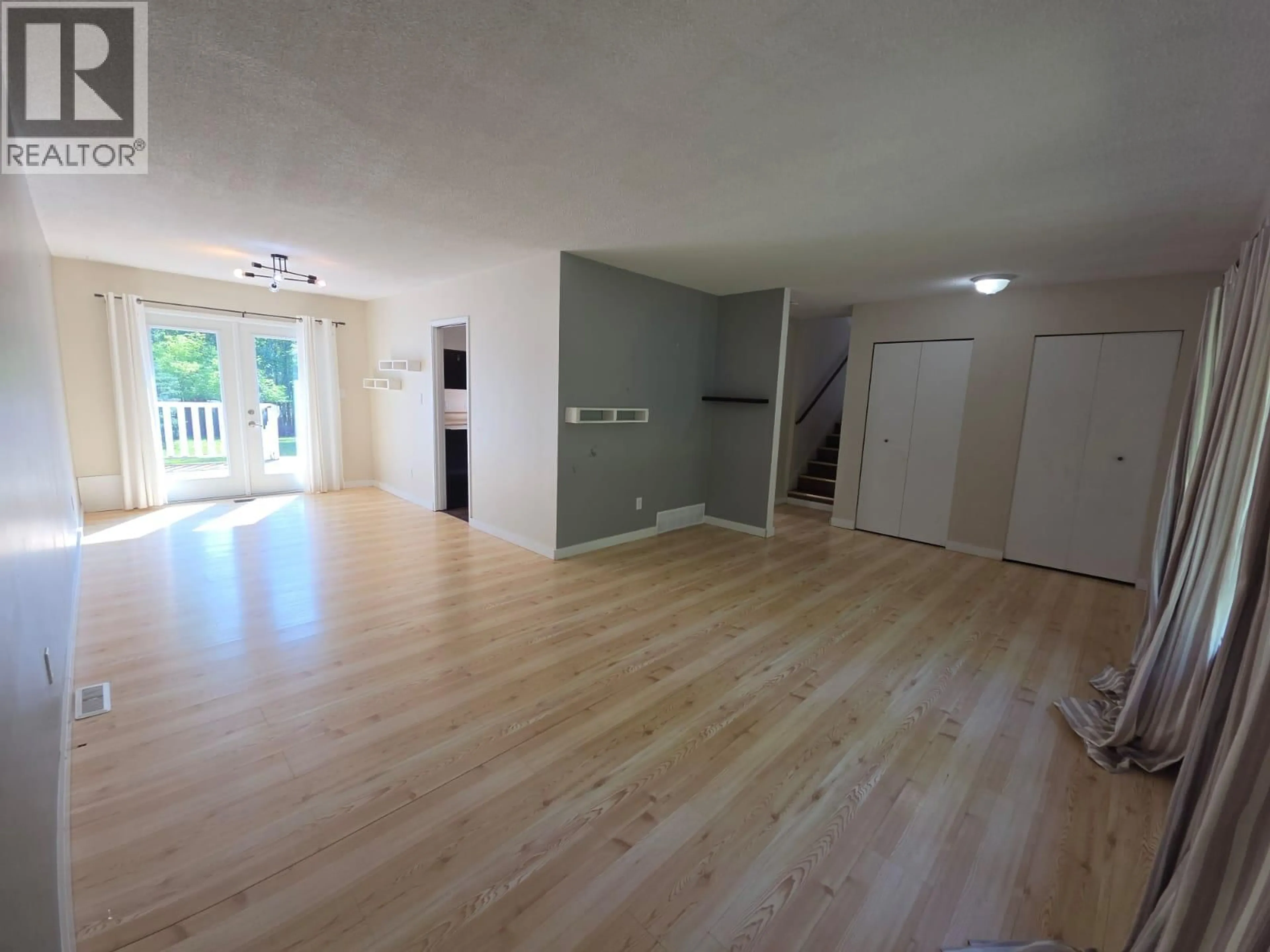 A pic of a room for 4720 CENTURION CRESCENT NORTHEAST, Chetwynd British Columbia V0C1J0