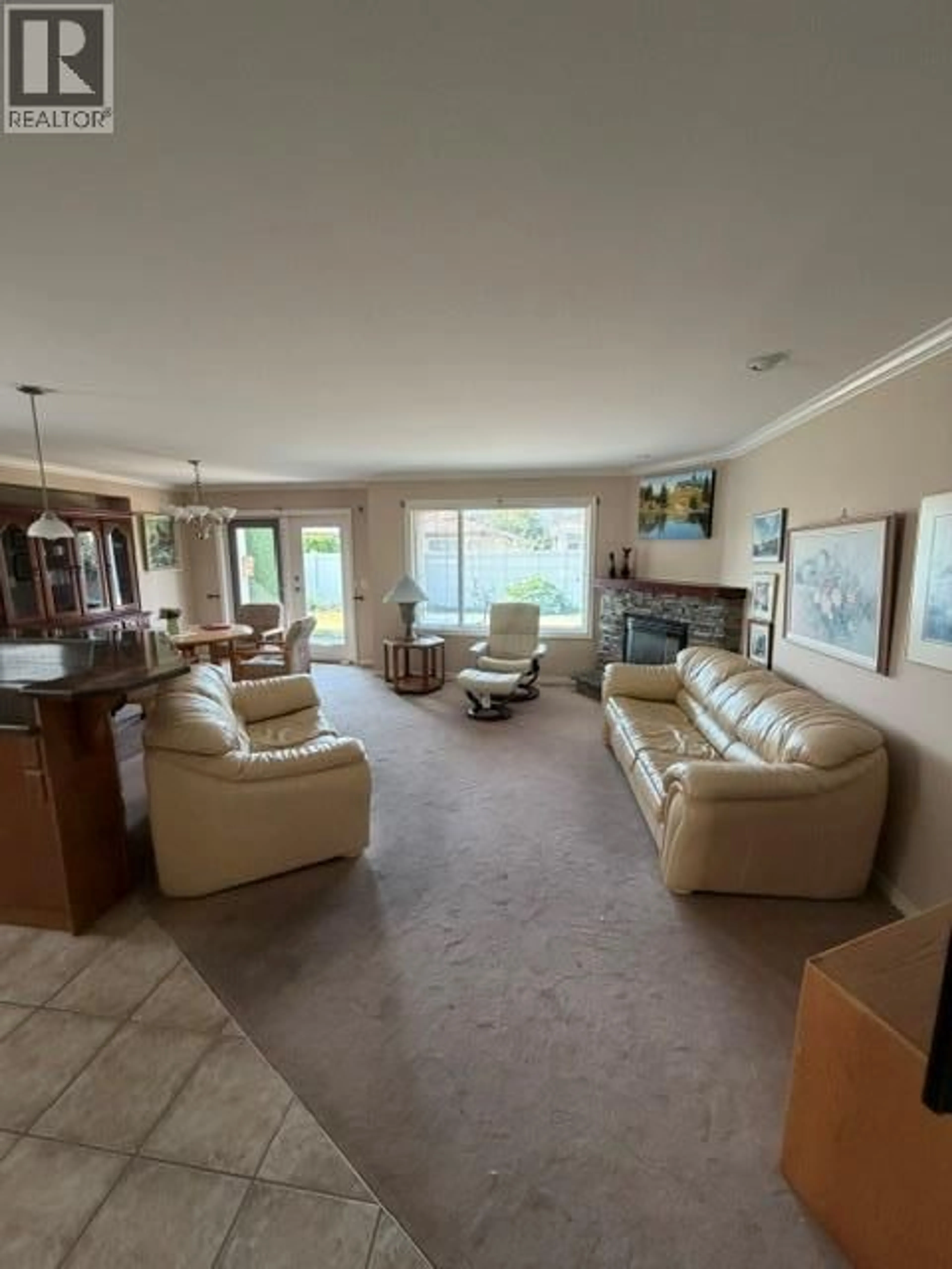 Living room with furniture, unknown for 332 - 2365 STILLINGFLEET ROAD, Kelowna British Columbia V1X4X5