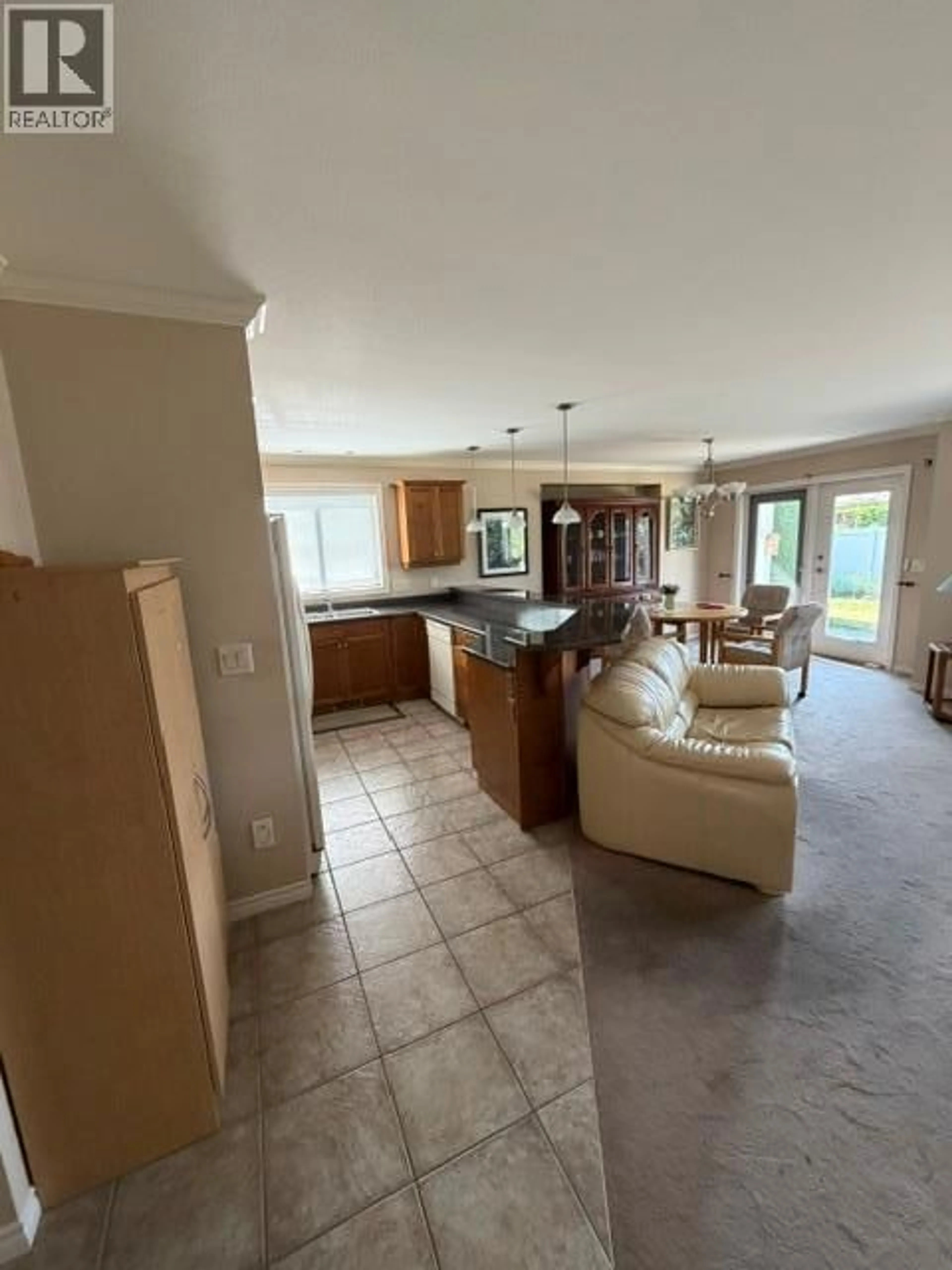 A pic of a room for 332 - 2365 STILLINGFLEET ROAD, Kelowna British Columbia V1X4X5