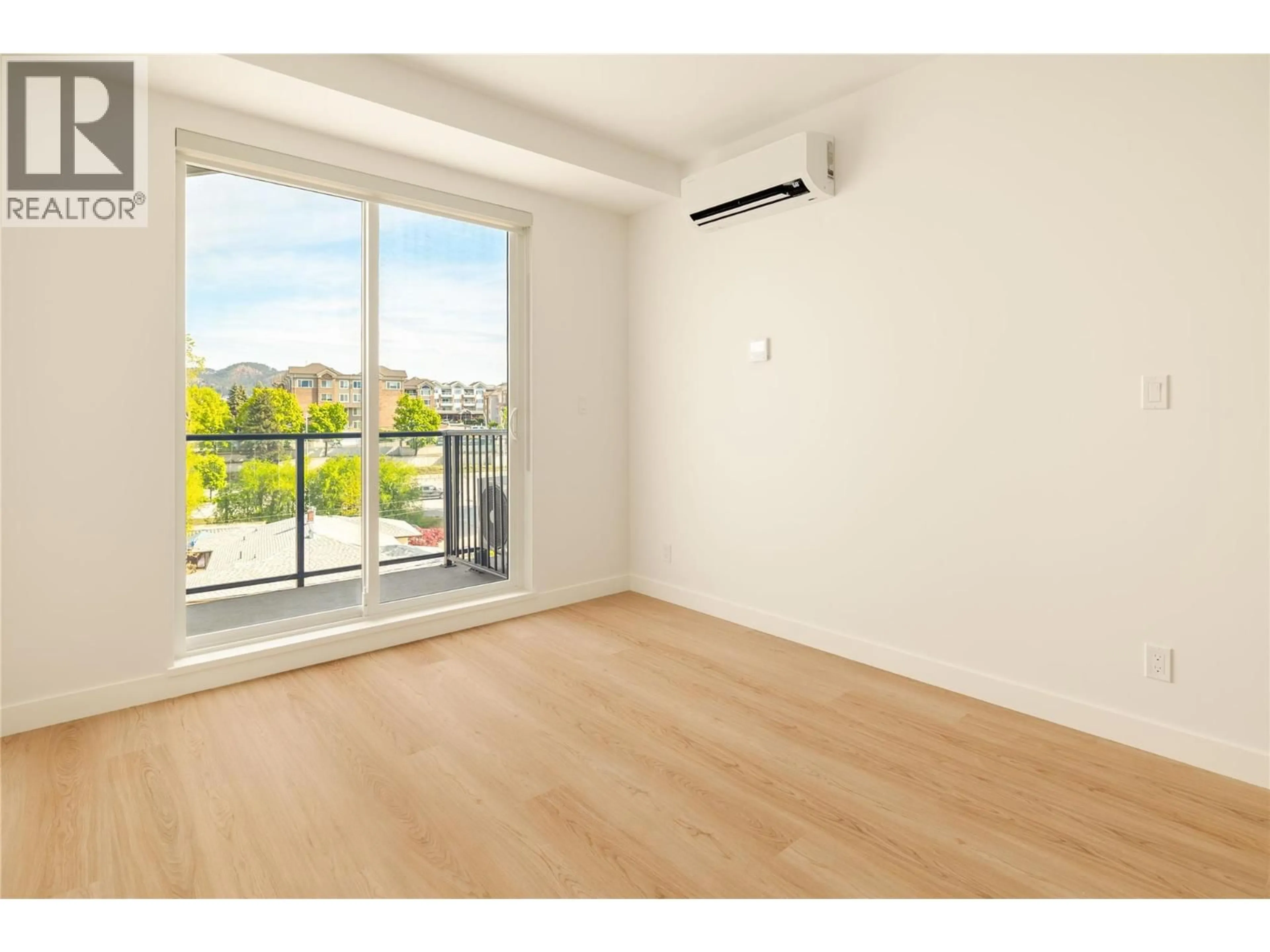 A pic of a room for 415 - 1380 PRIDHAM AVENUE, Kelowna British Columbia V1Y6B5