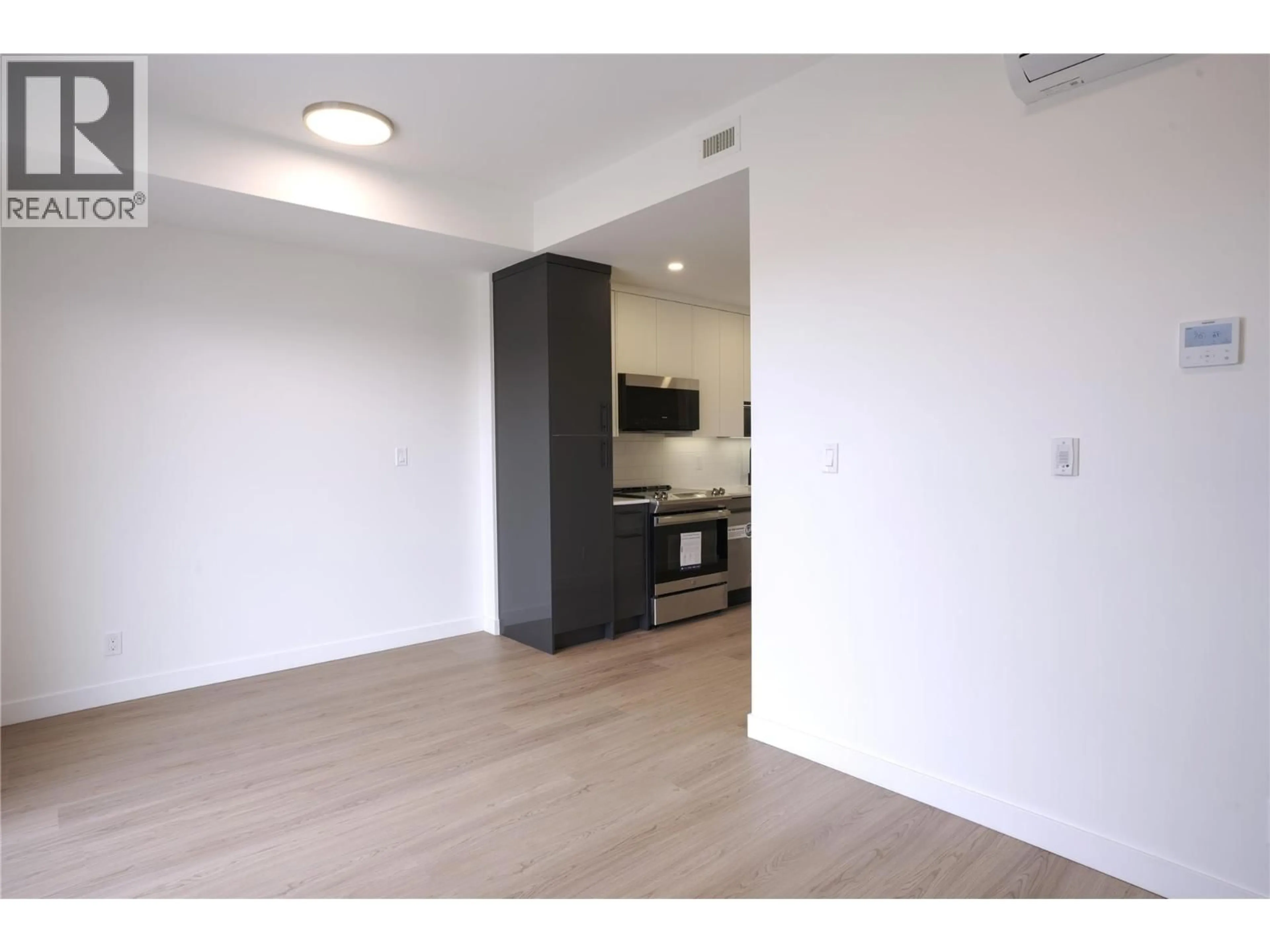 A pic of a room for 310 - 1380 PRIDHAM AVENUE, Kelowna British Columbia V1Y6B5