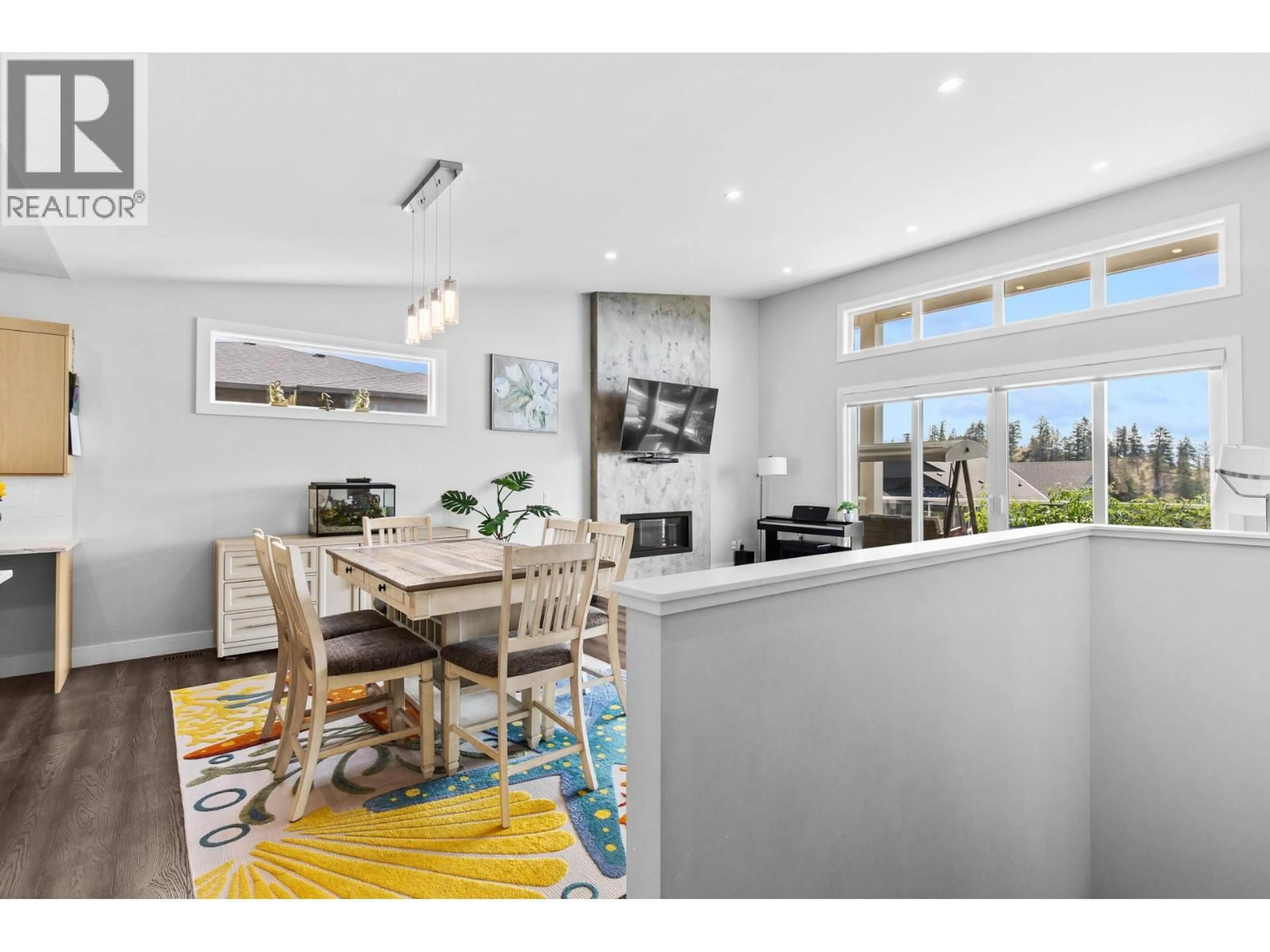 Open concept kitchen, unknown for 2562 CROWN CREST DRIVE, West Kelowna British Columbia V4T3K4