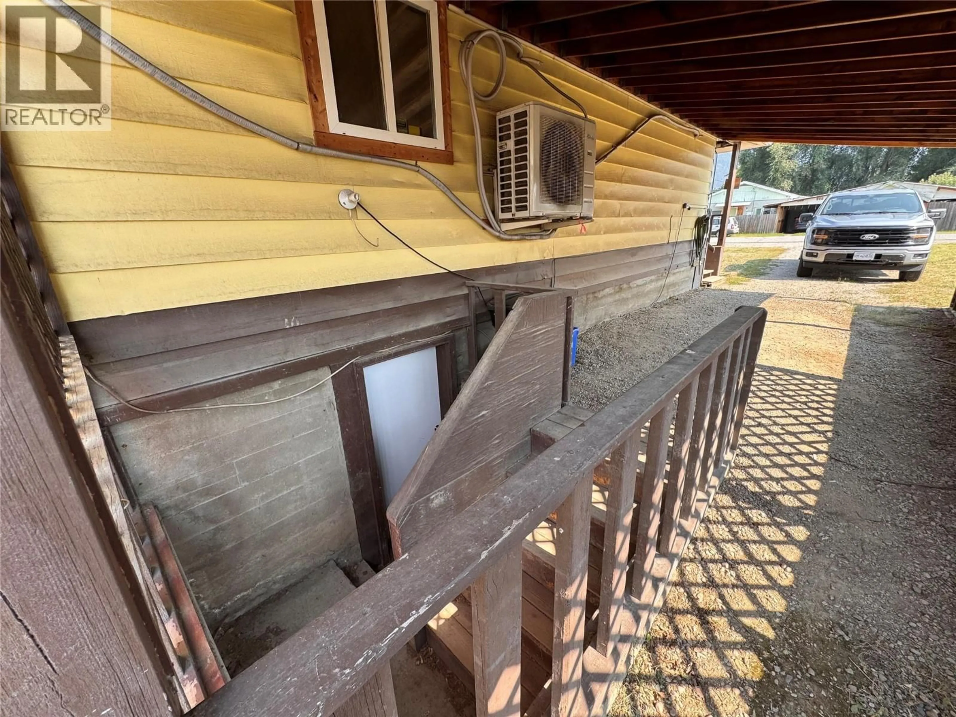 Unknown for 653 65TH AVENUE, Grand Forks British Columbia V0H1H4