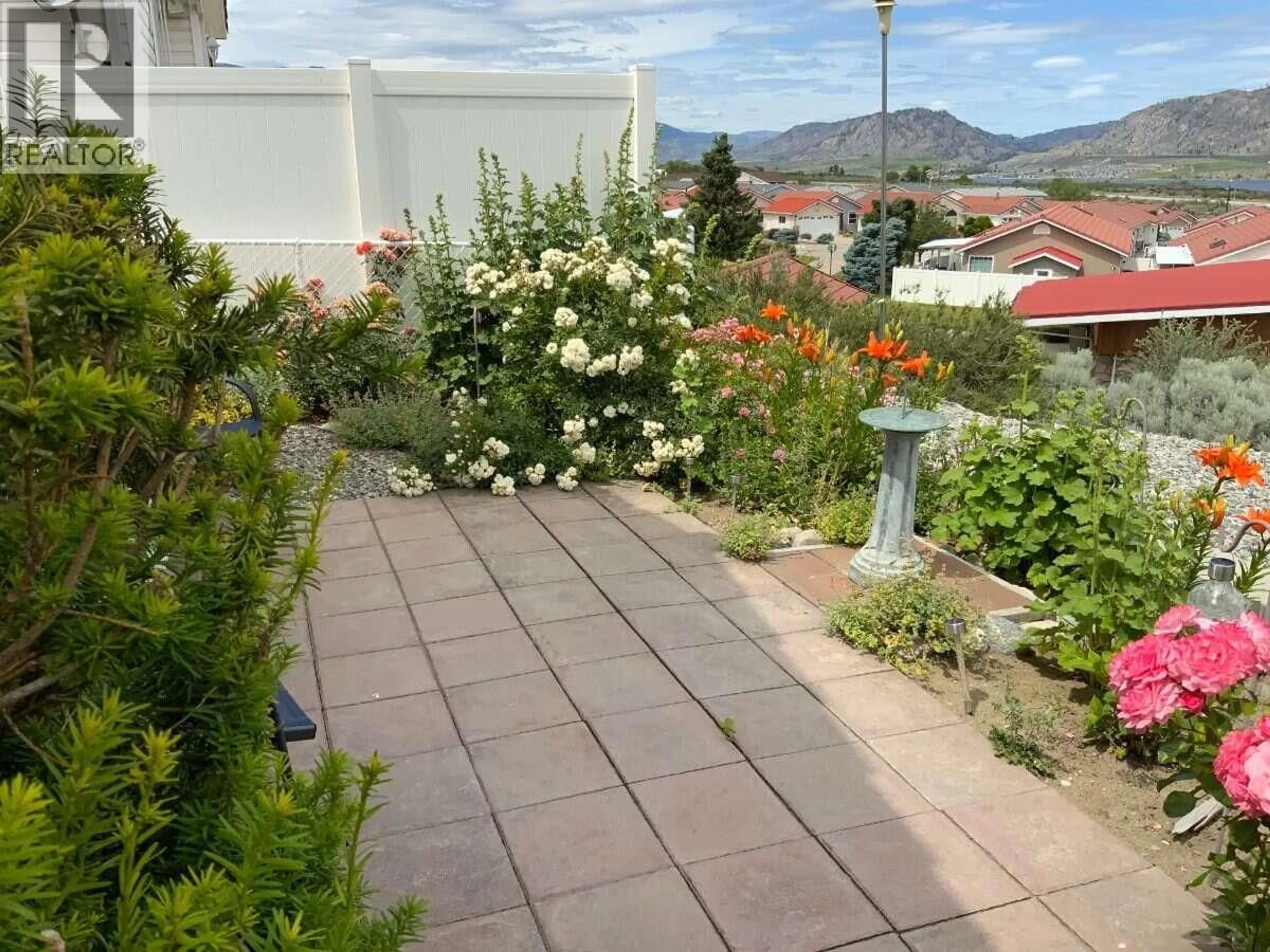 Patio, street for 48 - 9400 115TH STREET, Osoyoos British Columbia V0H1V5