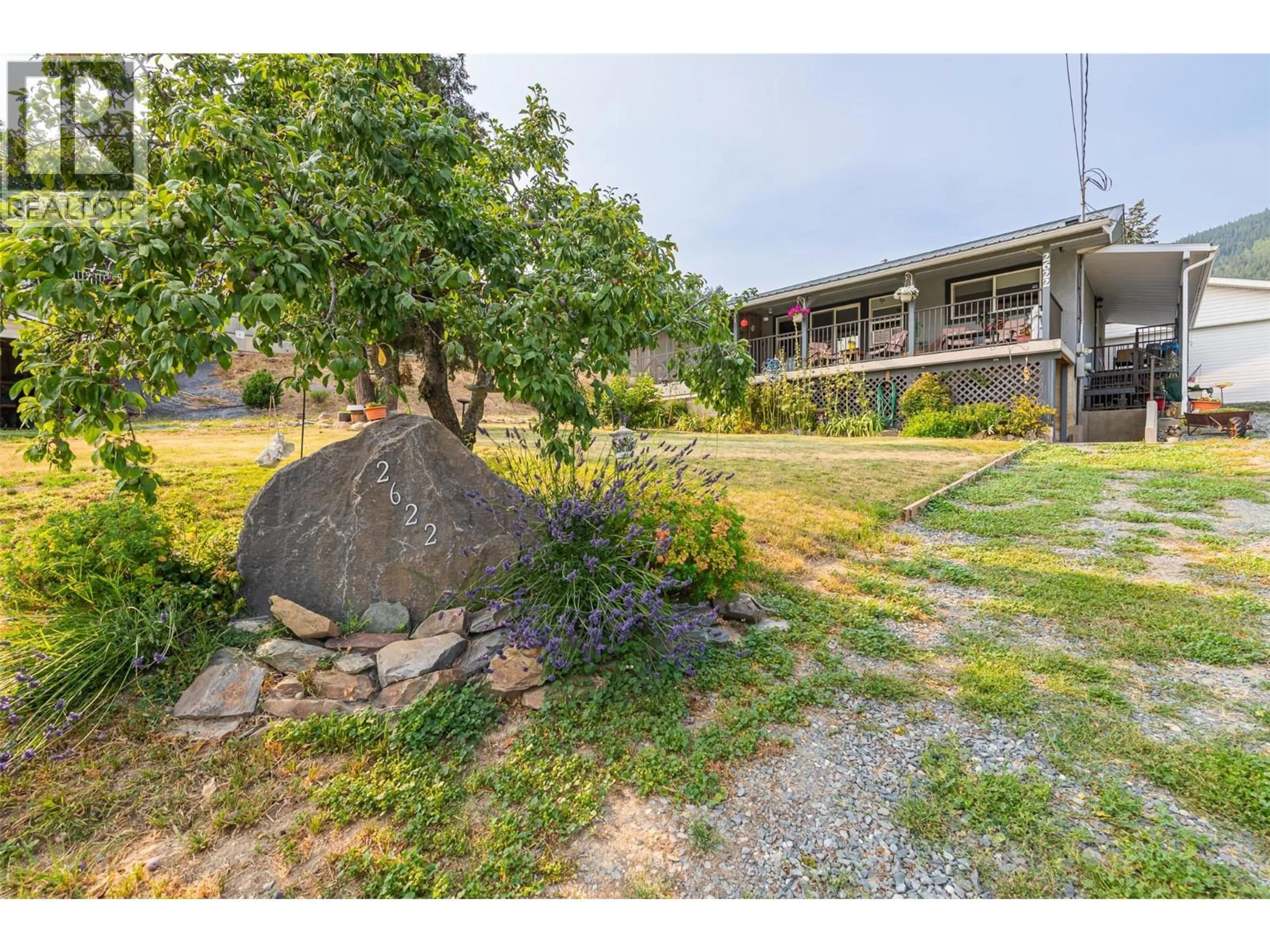 Patio, mountain view for 2622 3 HIGHWAY, Erickson British Columbia V0B1G1