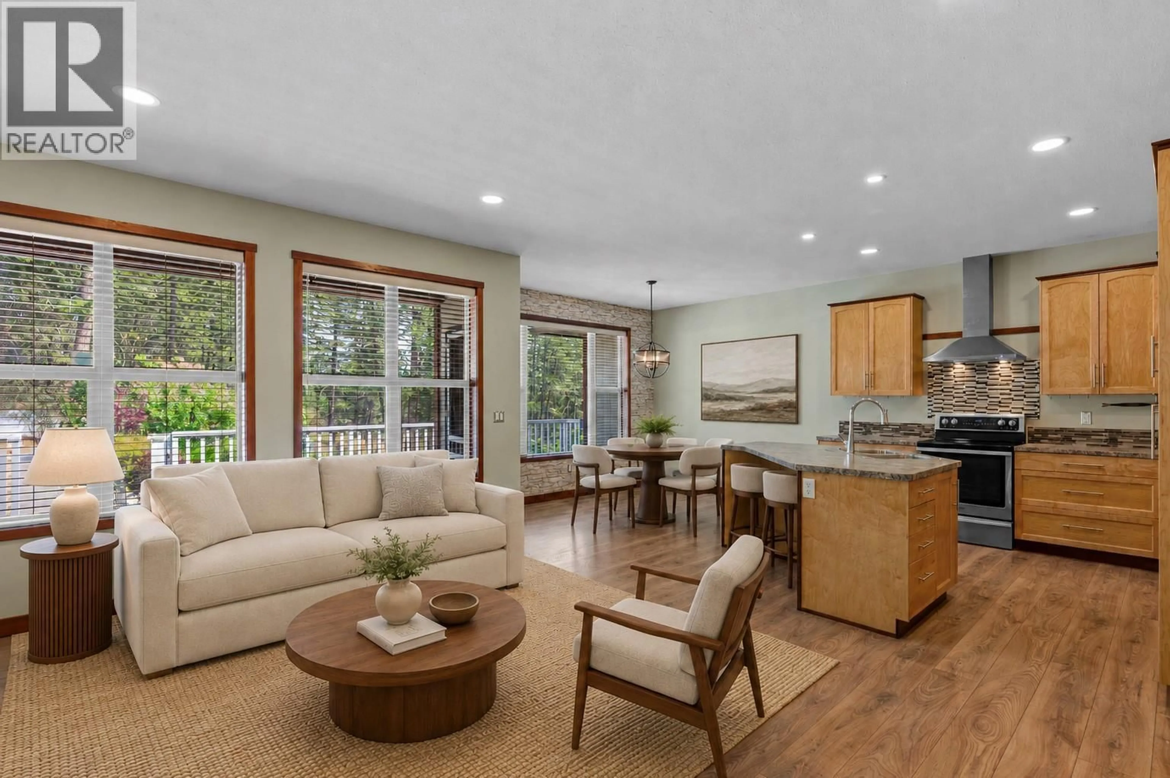 Open concept kitchen, unknown for 750 FIRWOOD ROAD, Kelowna British Columbia V1Z3V5
