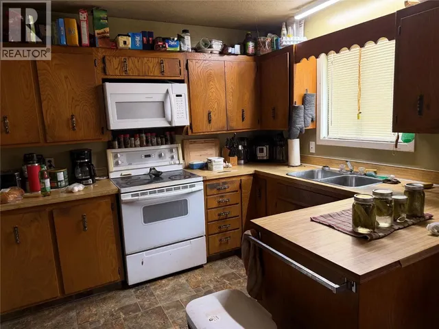 4243 BLOOMQUIST ROAD, Malakwa 4