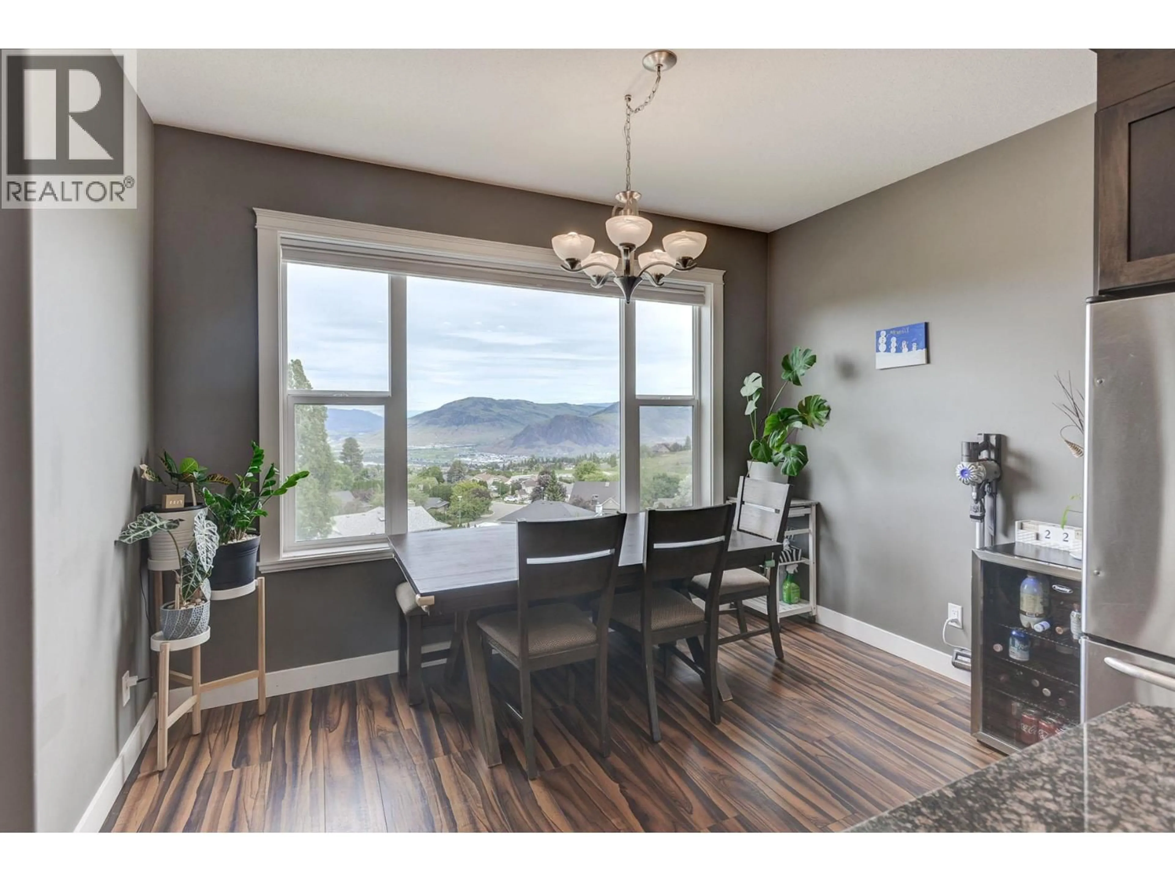 Dining room, wood/laminate floor for 6 - 738 DUNROBIN DRIVE, Kamloops British Columbia V1S0B9