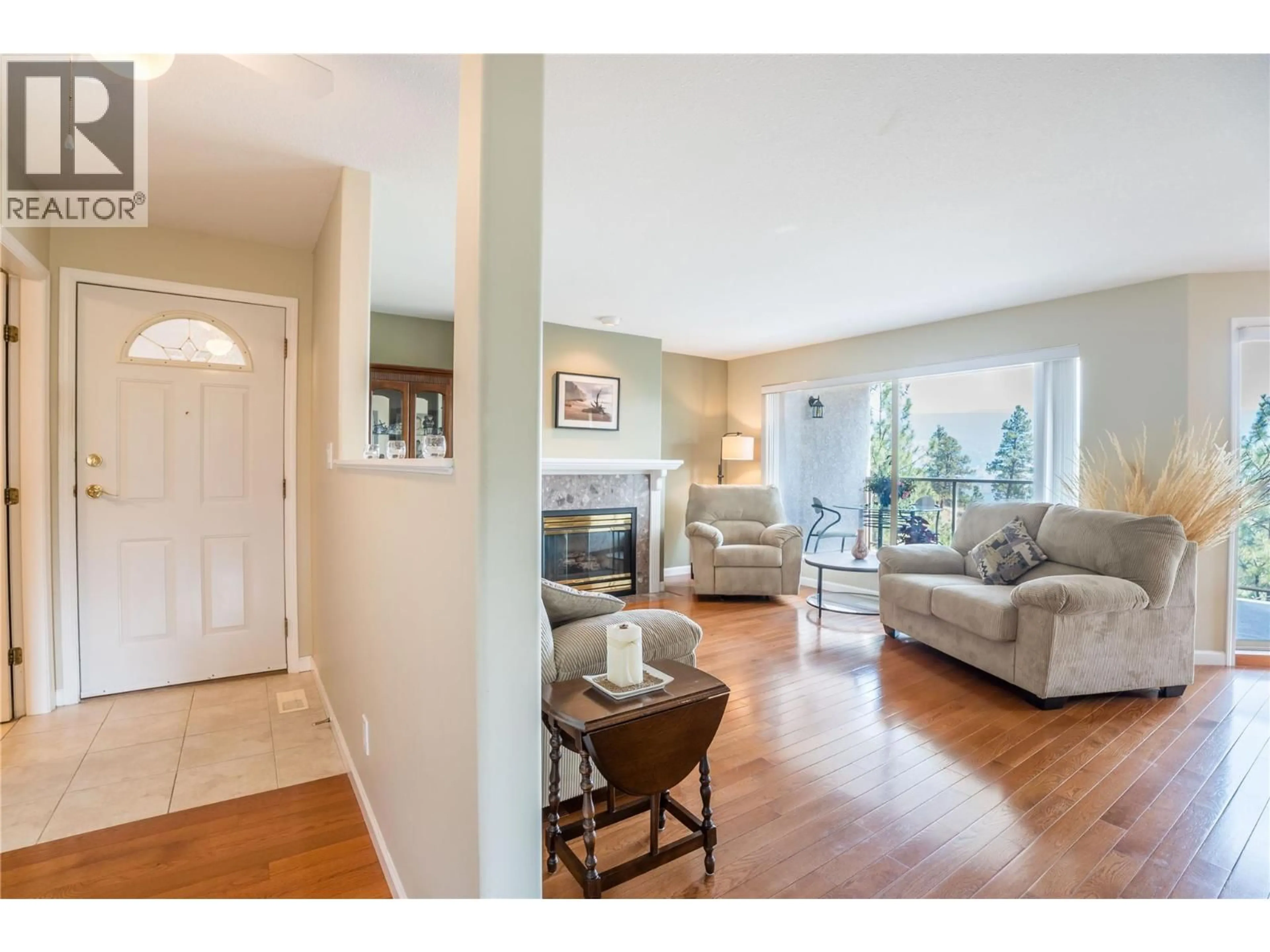 Living room with furniture, unknown for 302 - 17456 SNOW AVENUE, Summerland British Columbia V0H1Z1