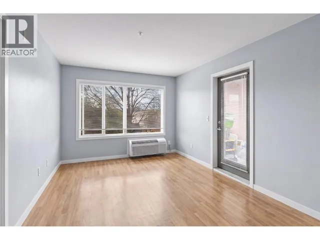 222 - 1550 DICKSON AVENUE, Kelowna 2