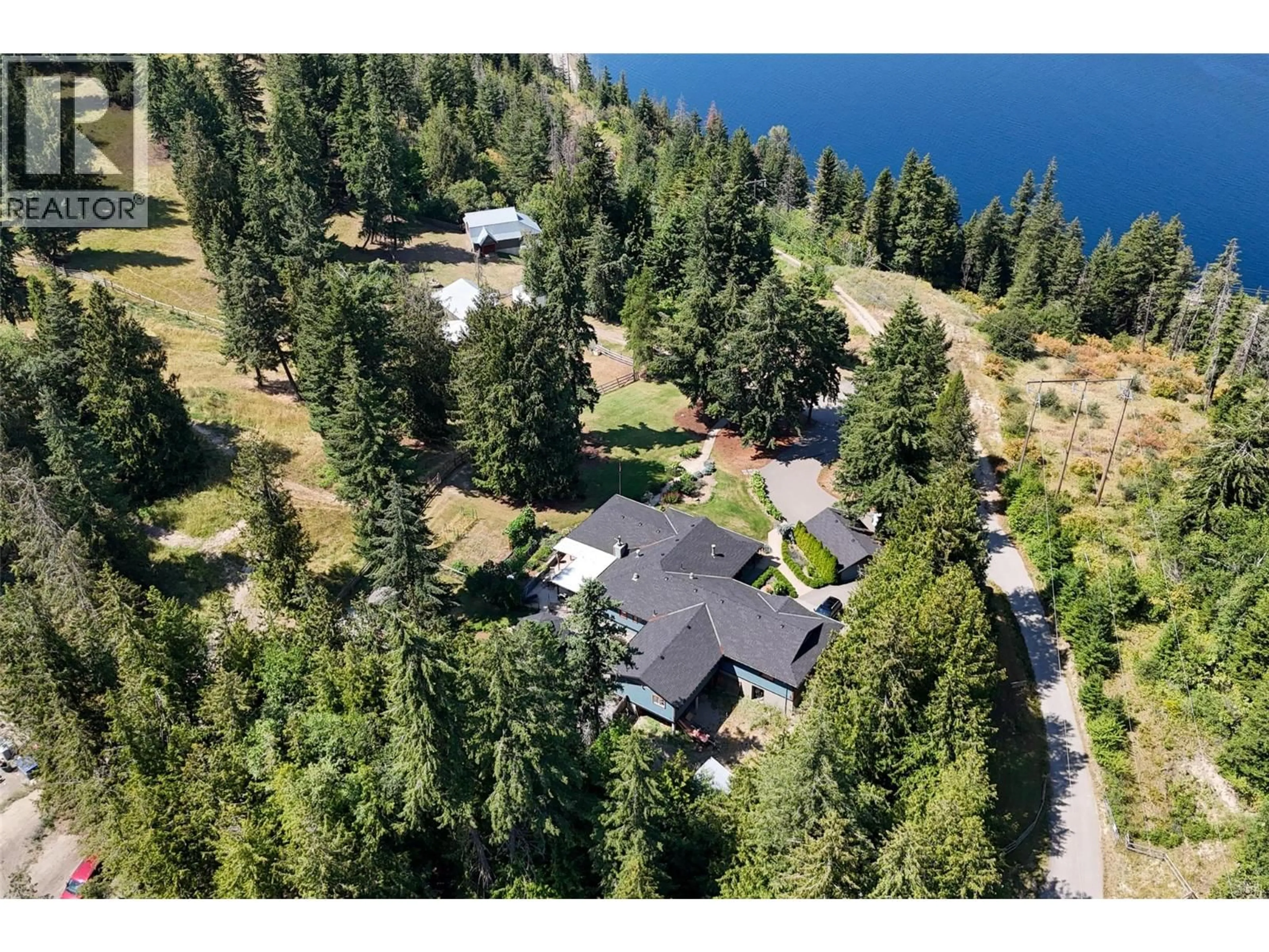 A pic from outside/outdoor area/front of a property/back of a property/a pic from drone, water/lake/river/ocean view for 3045 LINDBERG ROAD, Sorrento British Columbia V0E2W1