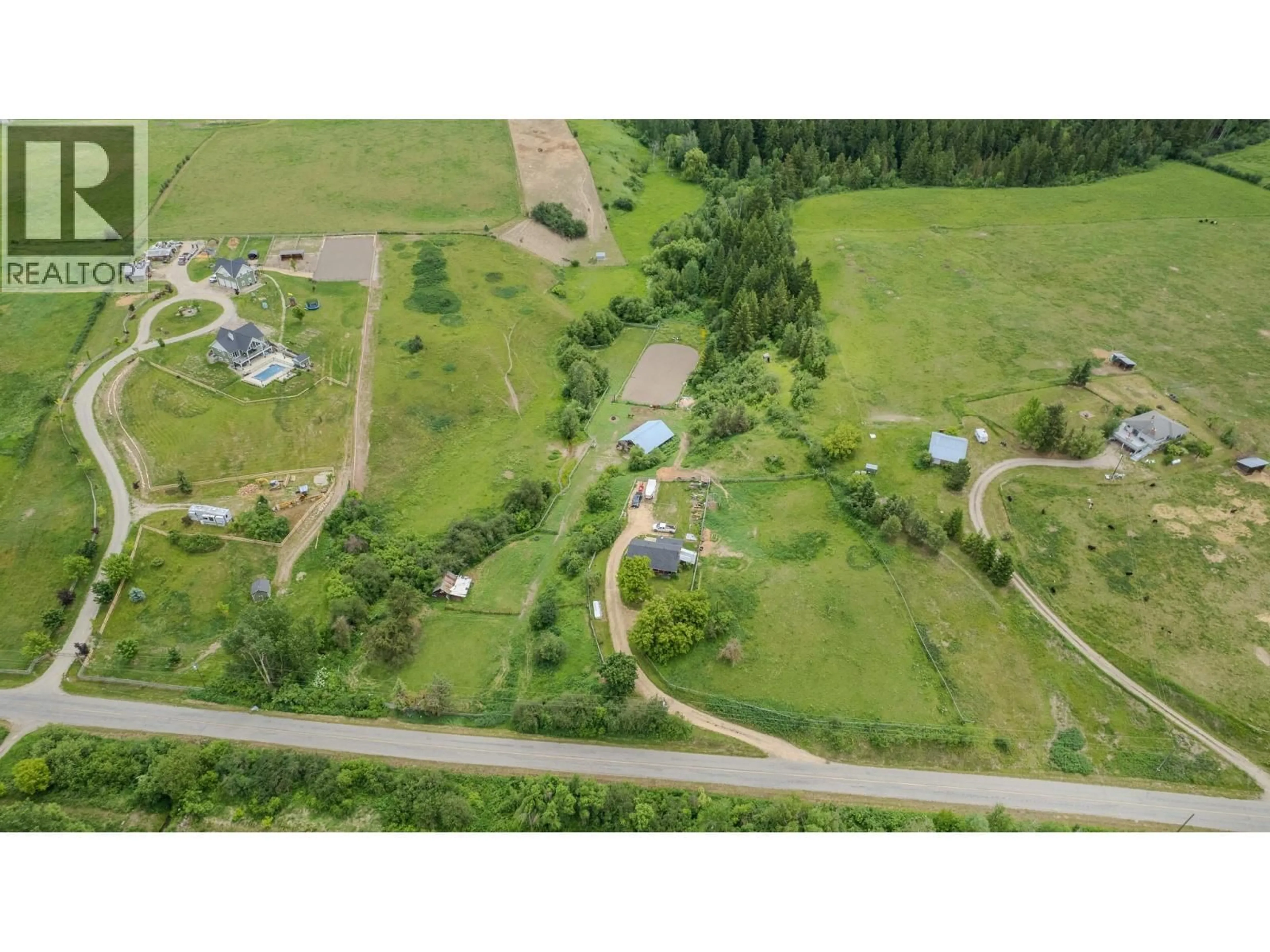 A pic from outside/outdoor area/front of a property/back of a property/a pic from drone, unknown for 4878 STEPNEY ROAD, Spallumcheen British Columbia V4Y0R7