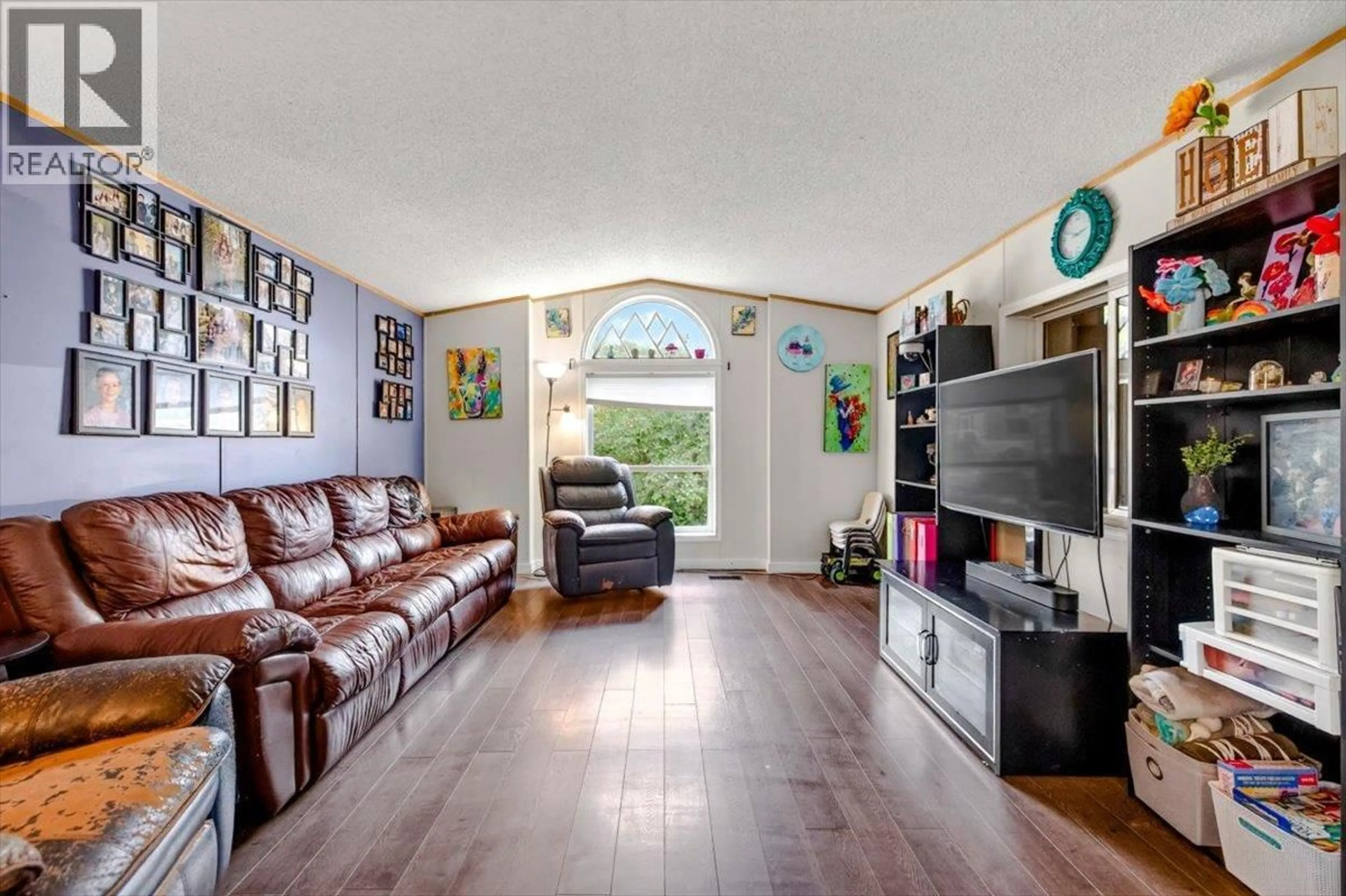 Living room with furniture, unknown for 2011 HIGHWAY 3 OTHER, Fernie British Columbia V0B1M5