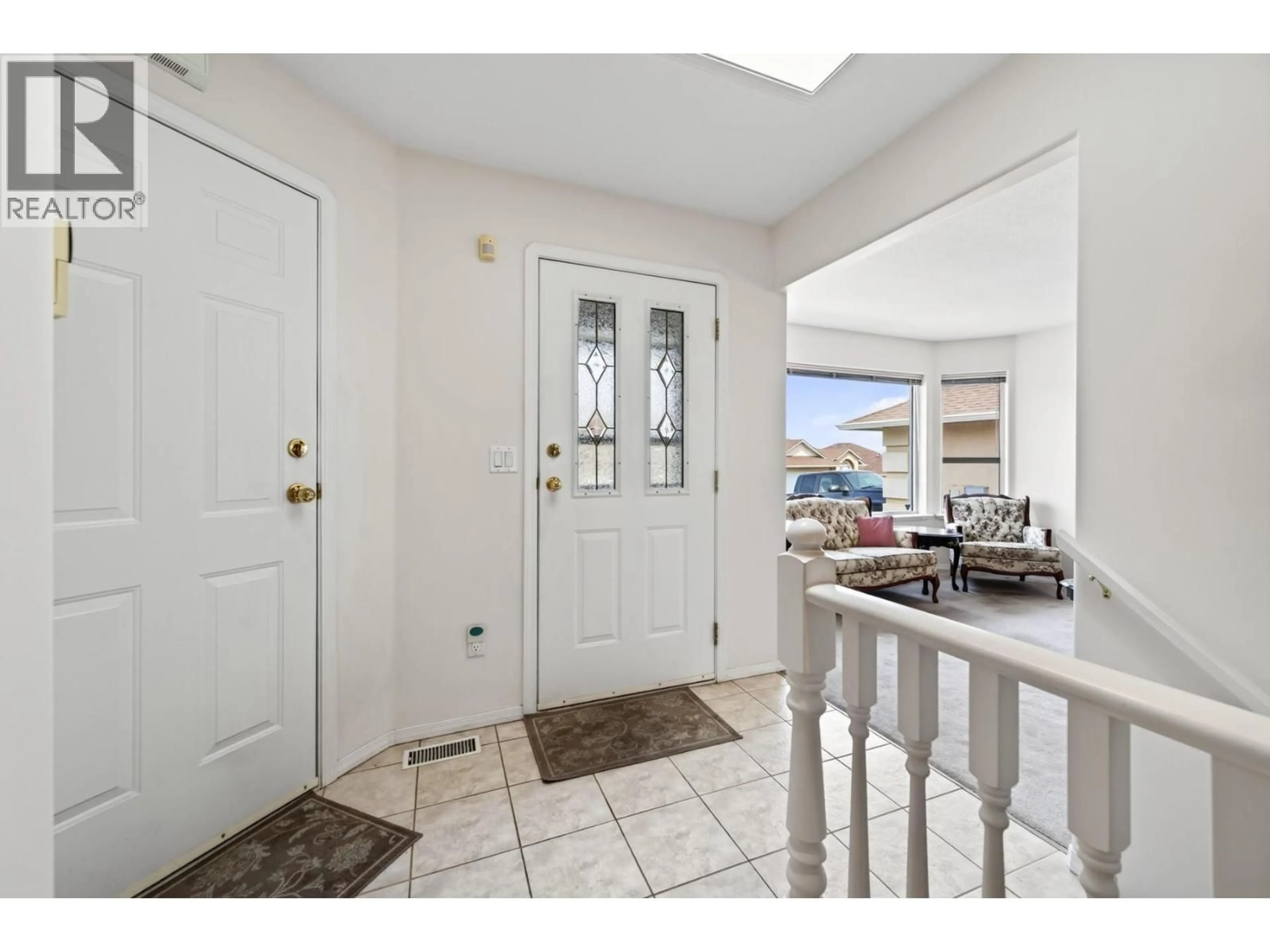 Indoor entryway for 45 - 1575 SPRINGHILL DRIVE, Kamloops British Columbia V2E2N9