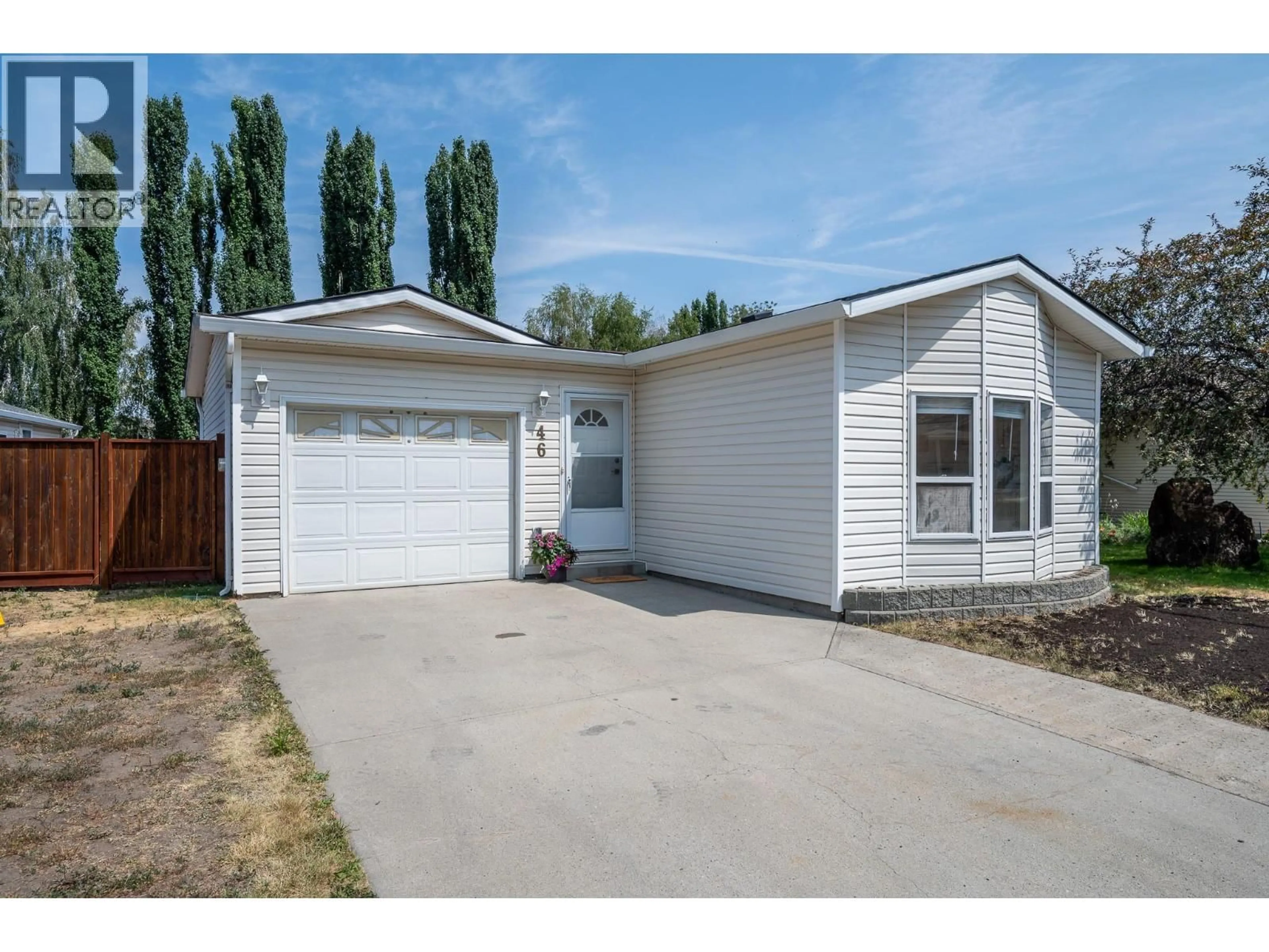 Home with vinyl exterior material, street for 46 - 1951 LODGEPOLE DRIVE, Kamloops British Columbia V1S1Y1