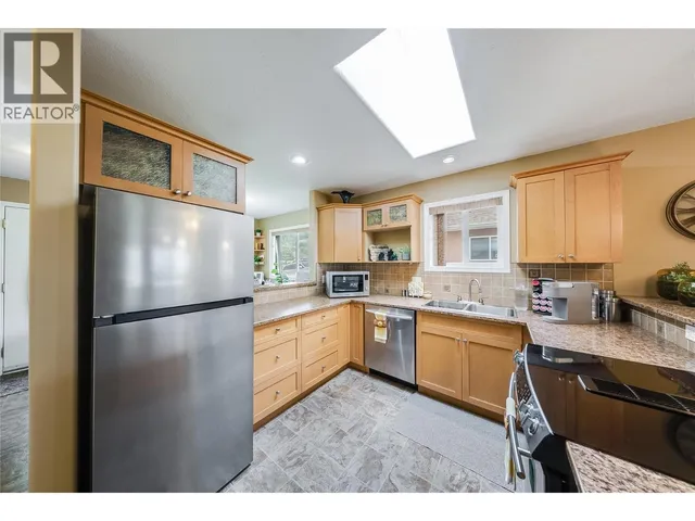 7400 CREMA DRIVE, Trail 5