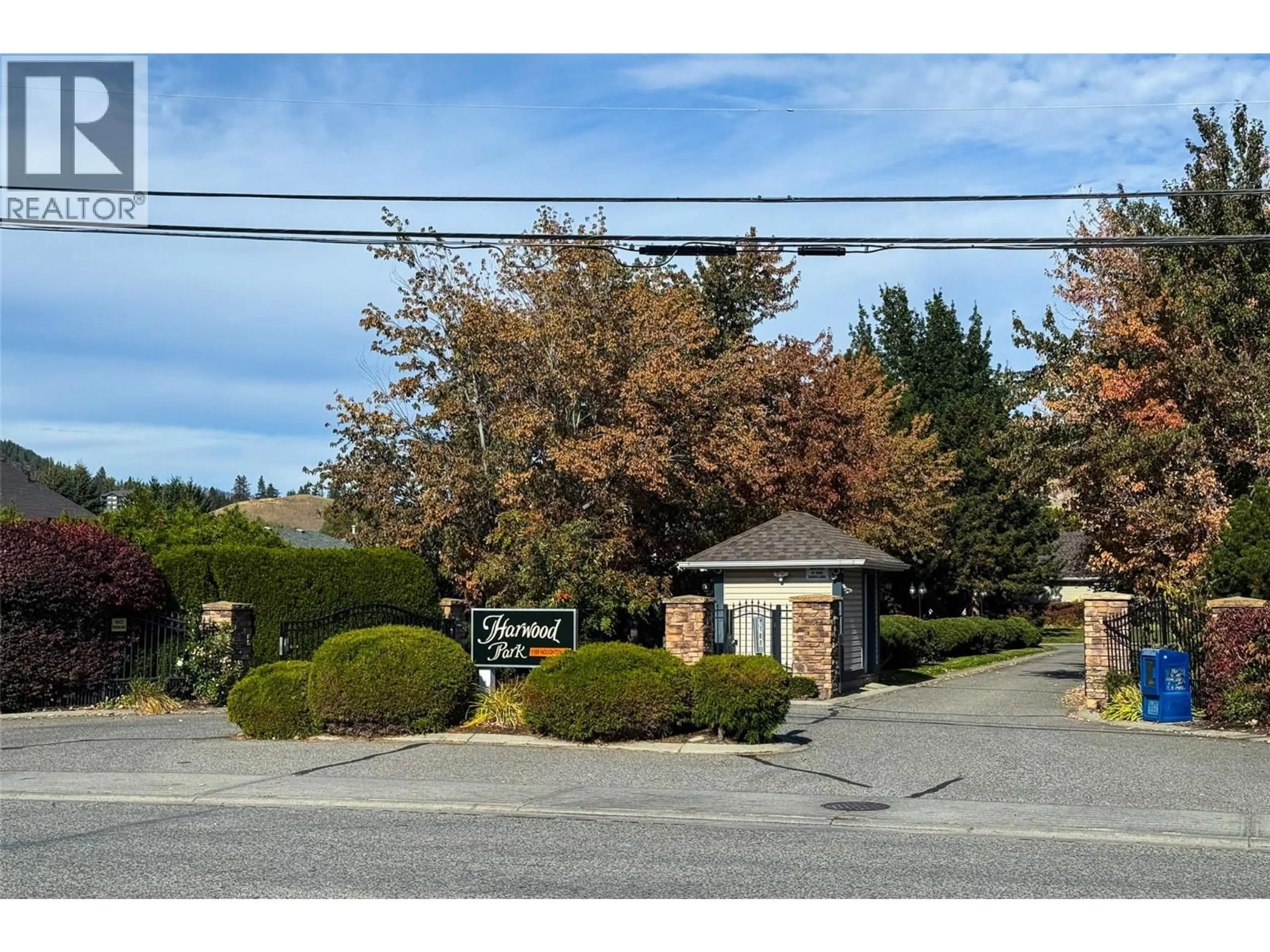 Unknown for 114 - 1188 HOUGHTON ROAD, Kelowna British Columbia V1X2C9