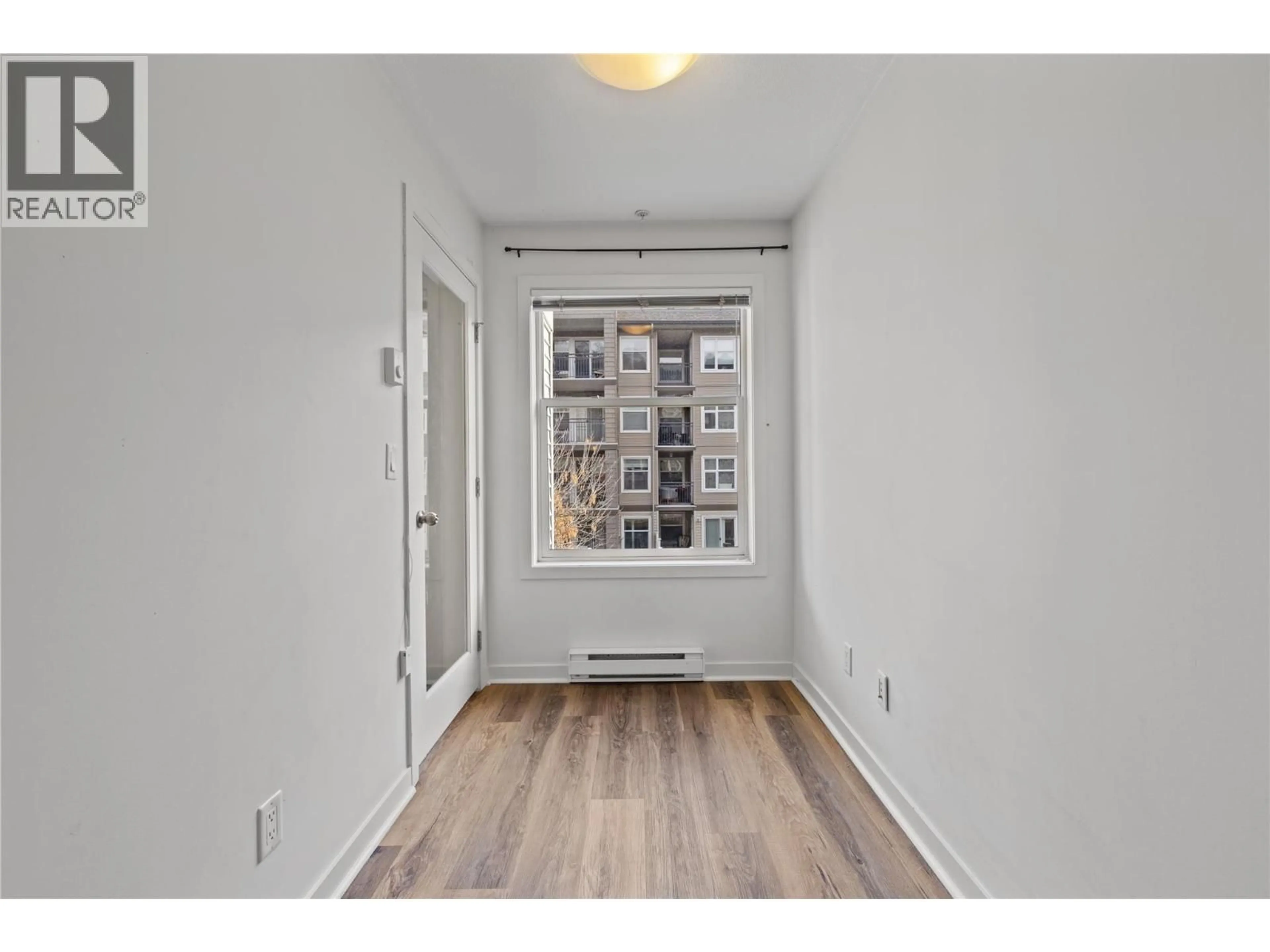 A pic of a room for 212 - 539 YATES ROAD, Kelowna British Columbia V1V2T8