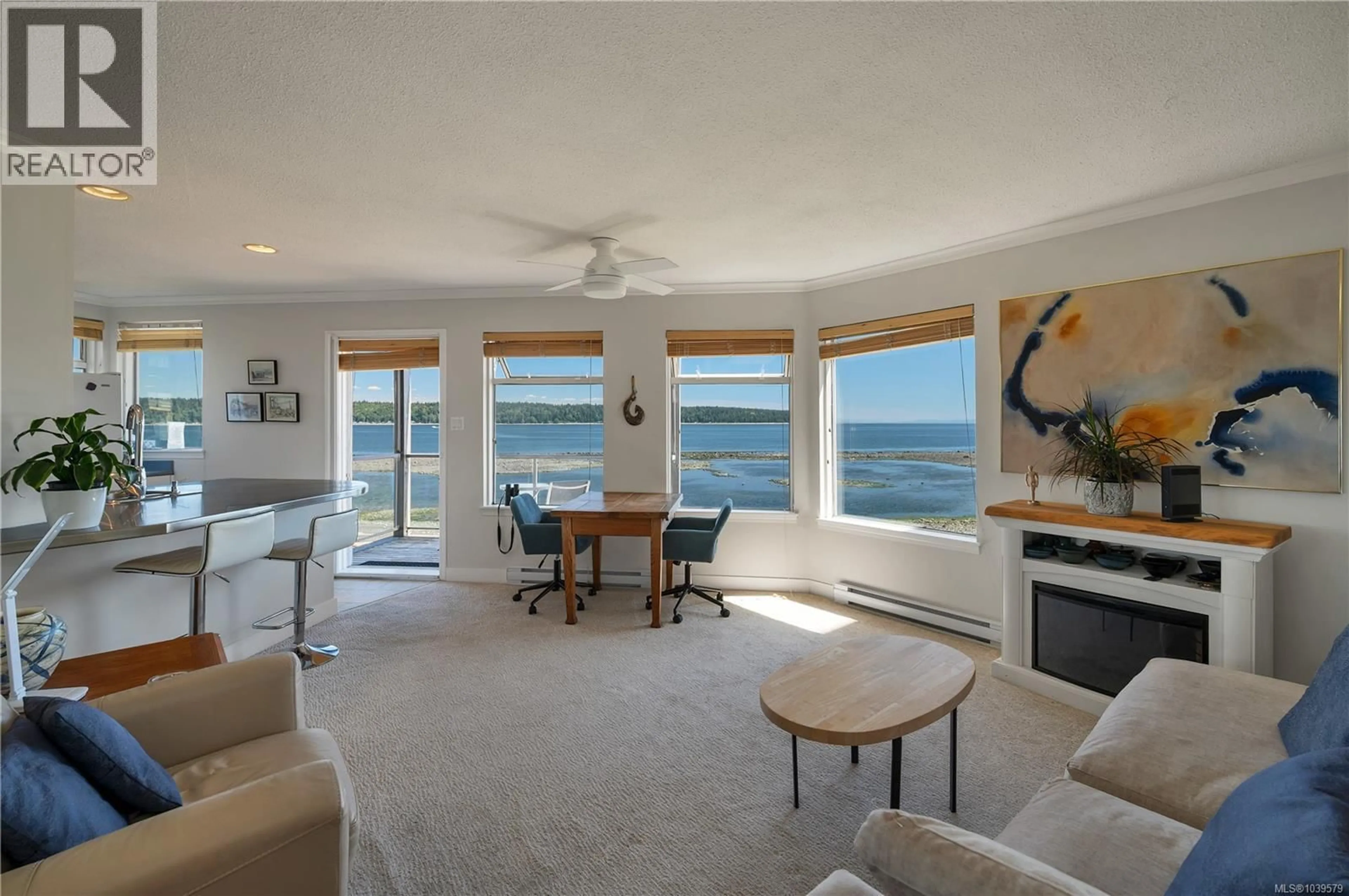 Living room with furniture, unknown for 1202 - 27 ISLAND HIGHWAY SOUTH, Campbell River British Columbia V9W1A2