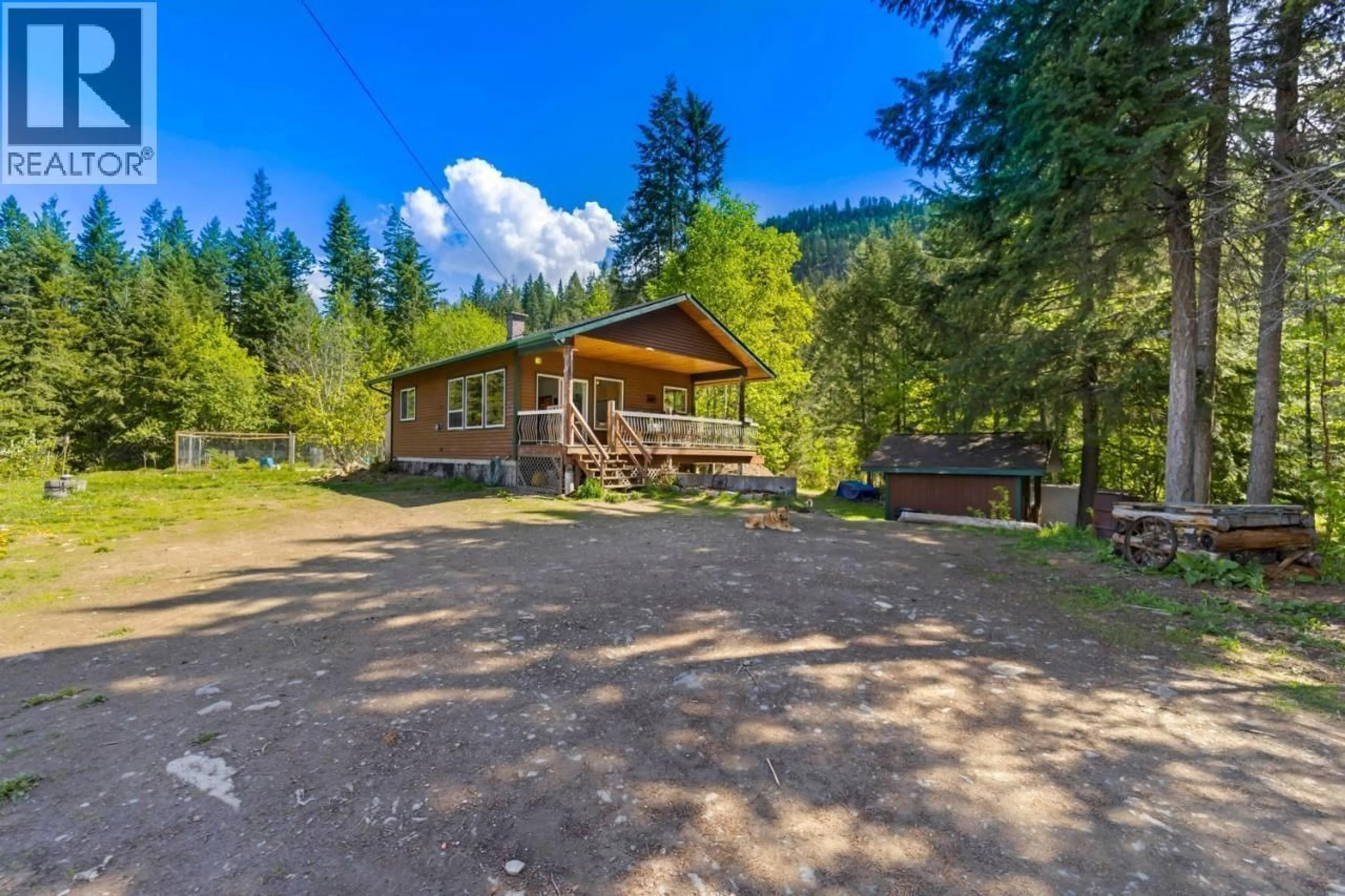 A pic from outside/outdoor area/front of a property/back of a property/a pic from drone, unknown for 14504 - & 14506 3A HIGHWAY, Gray Creek British Columbia V0B1S0